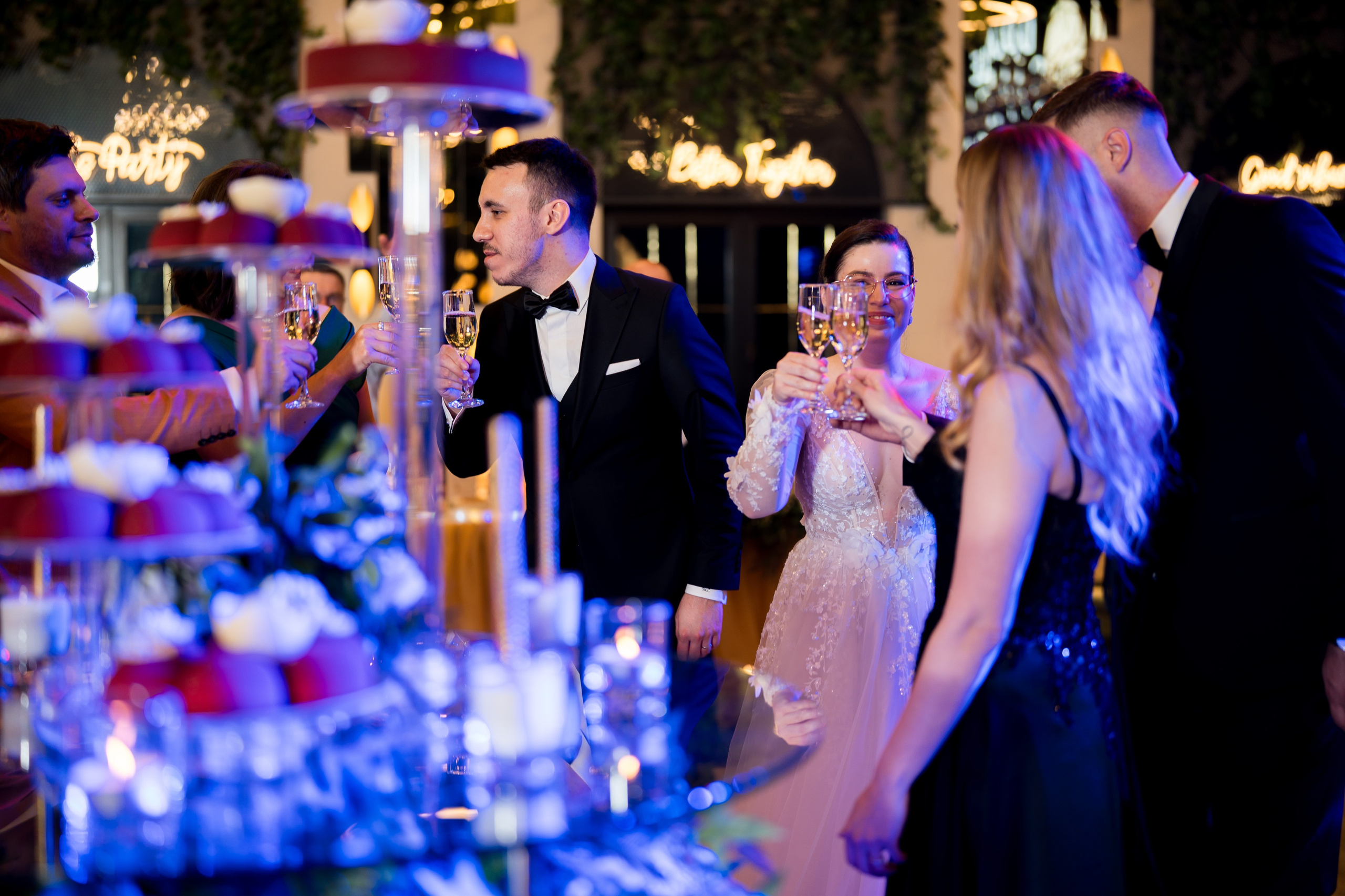 PARTY. Gabriel Florea — Fotograf nuntă București