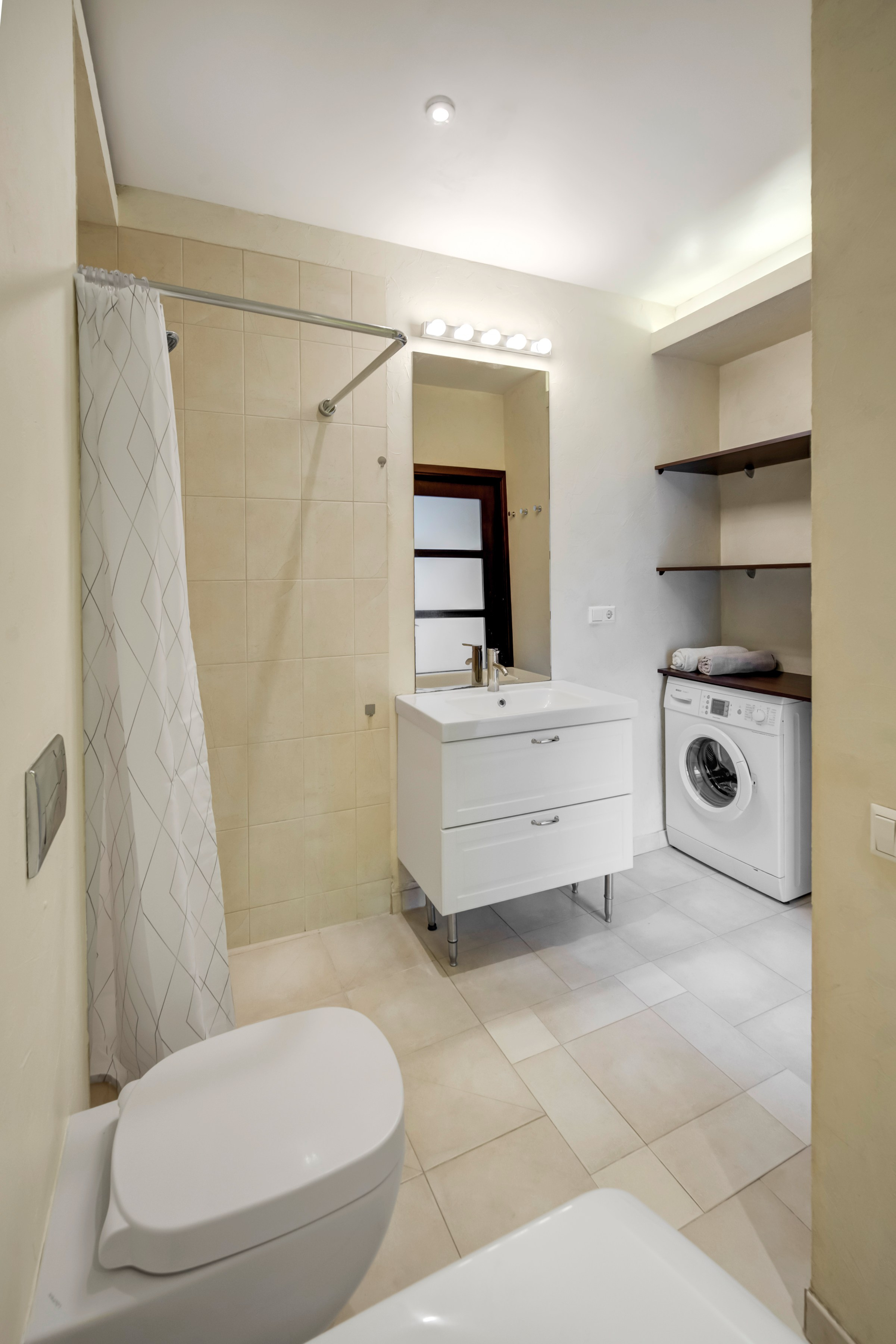 Pamėnkalnio g. 3. Elina Sapiega fotografė Vilniuje