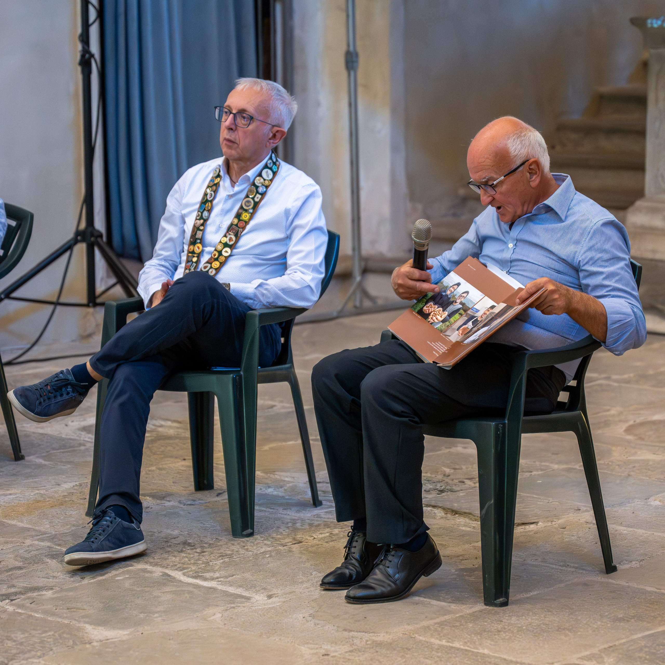Il Tempo della Nocciola di Enzo Massa. “Gianmaria Coscia fotografo per passione”