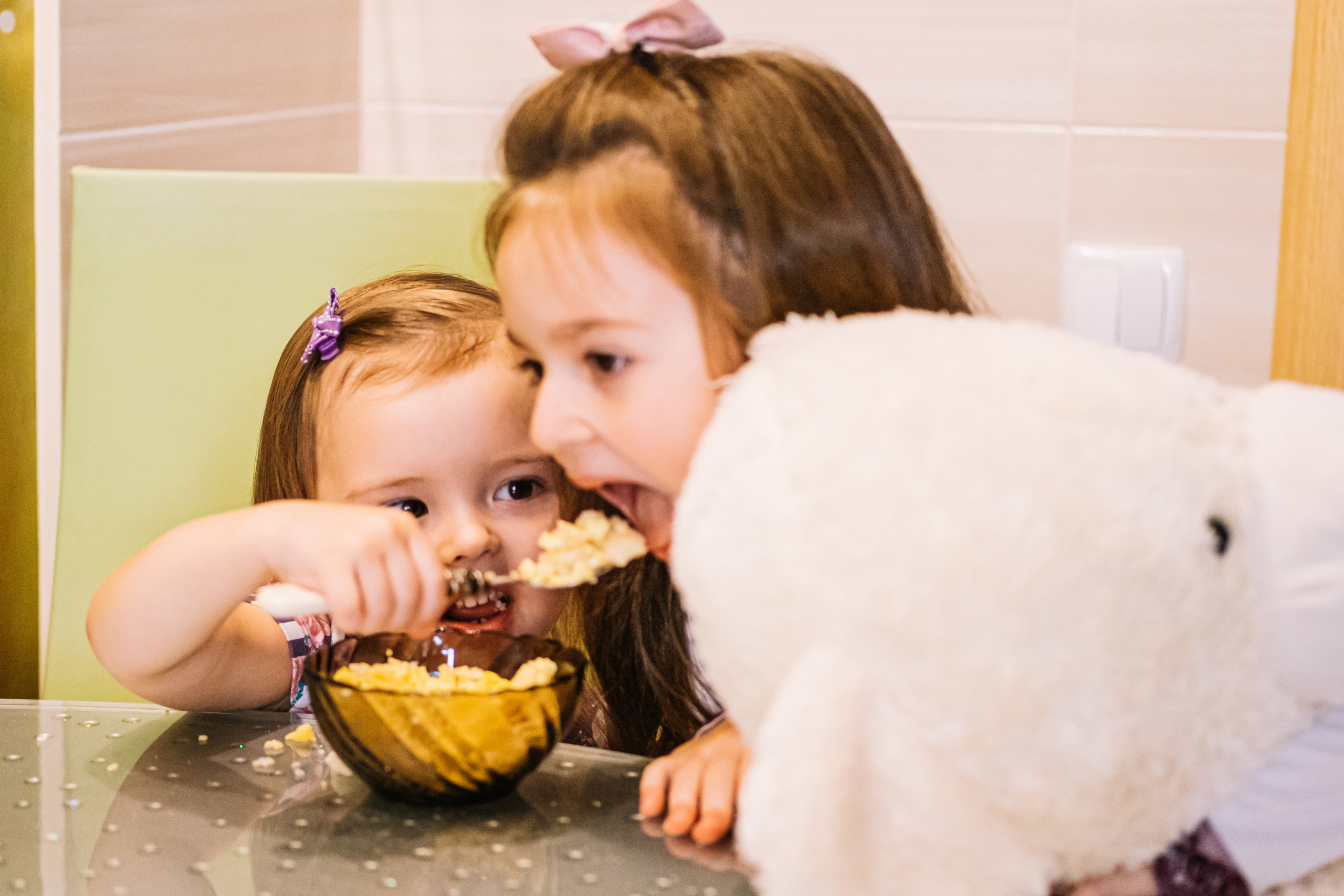 У мами на кухні. Валерія Сичова. Сімейний та репортажний фотограф в Португаліі