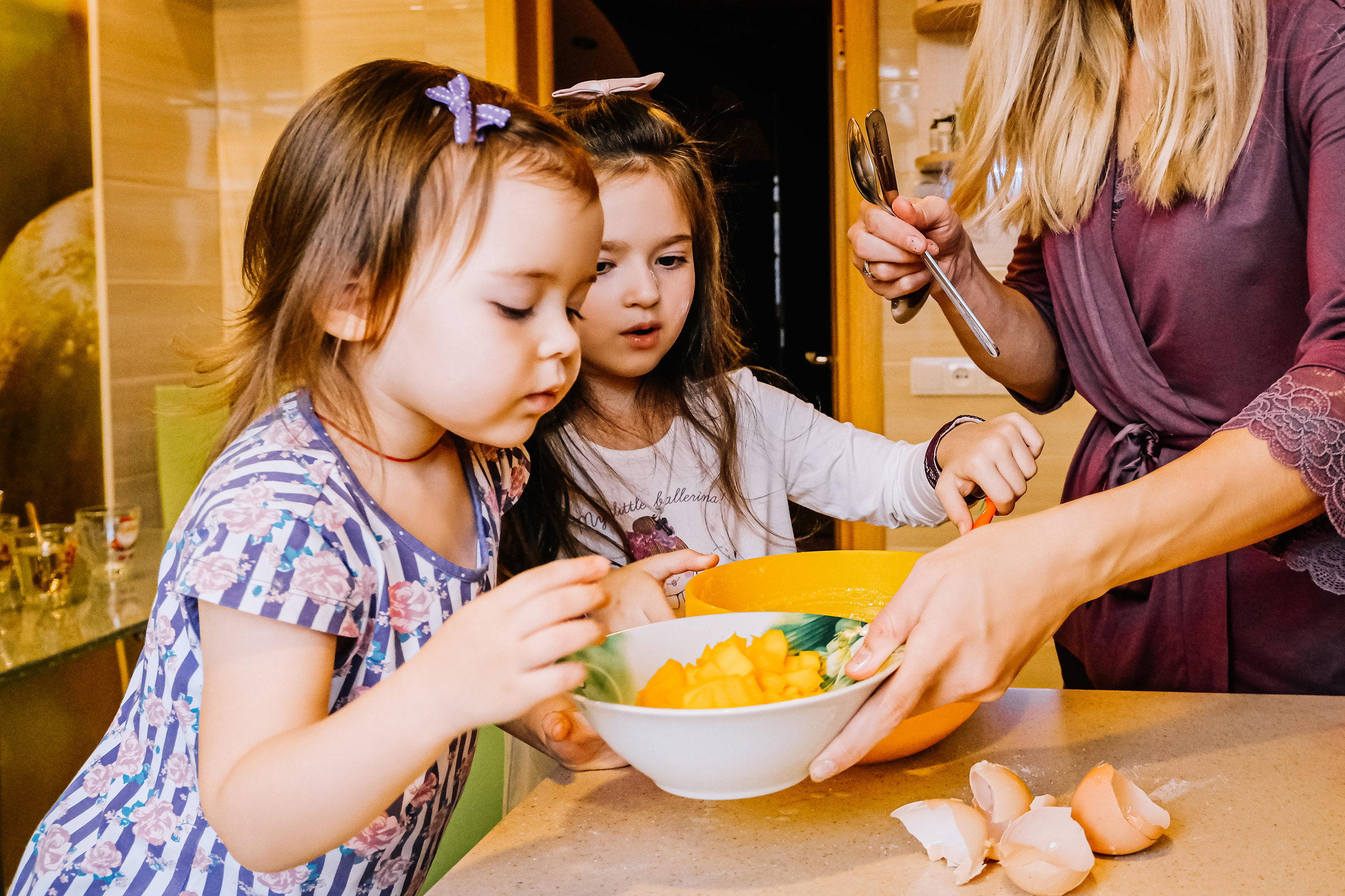 У мами на кухні. Валерія Сичова. Сімейний та репортажний фотограф в Португаліі
