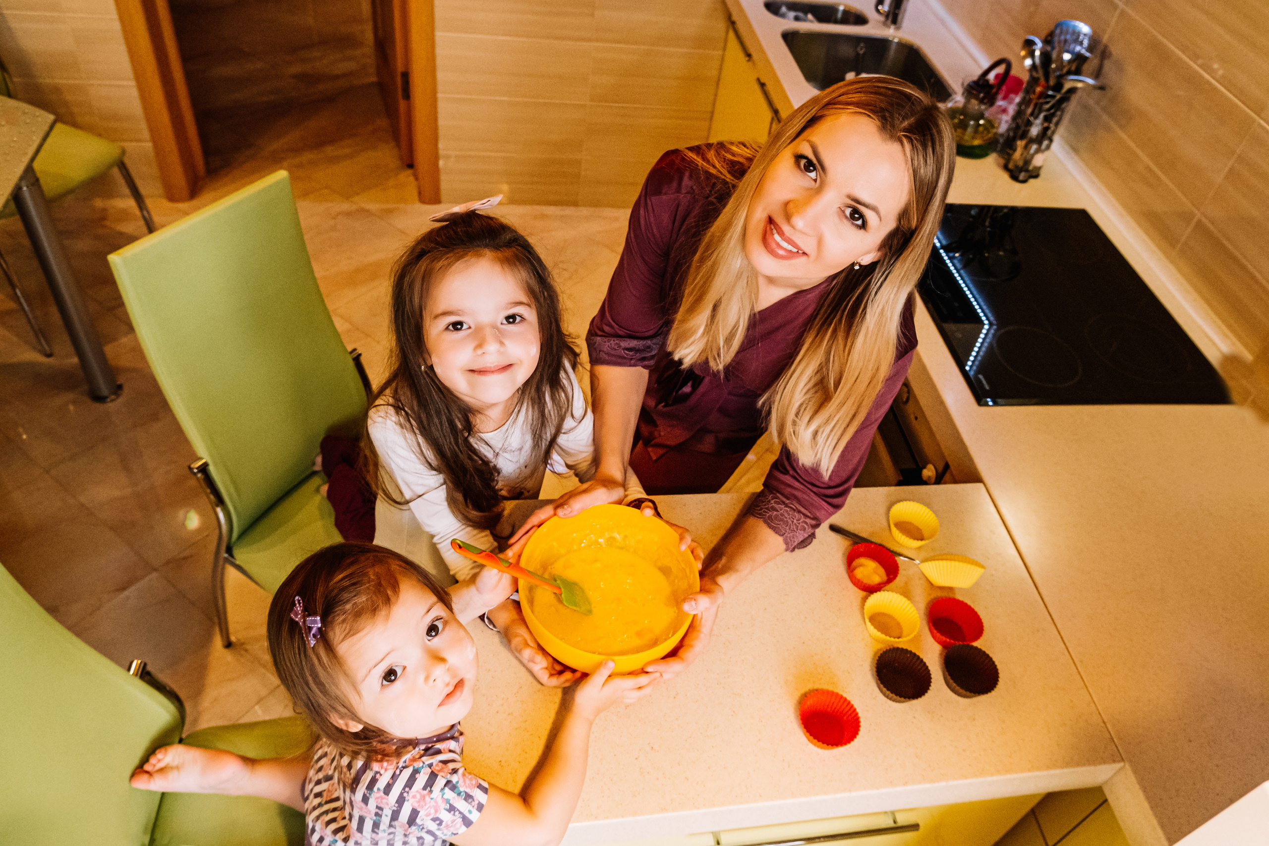 У мами на кухні. Валерія Сичова. Сімейний та репортажний фотограф в Португаліі