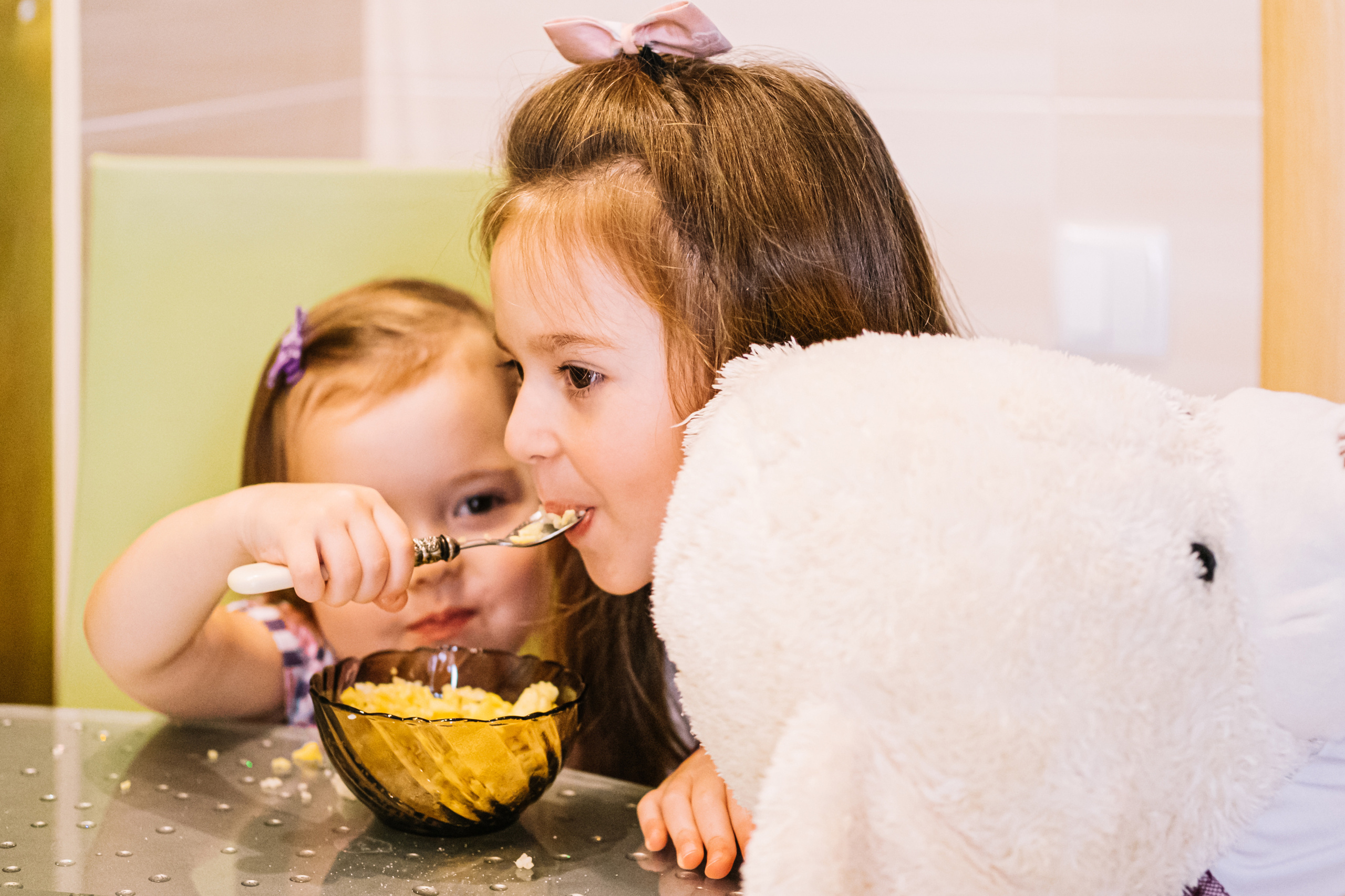 У мами на кухні. Валерія Сичова. Сімейний та репортажний фотограф в Португаліі