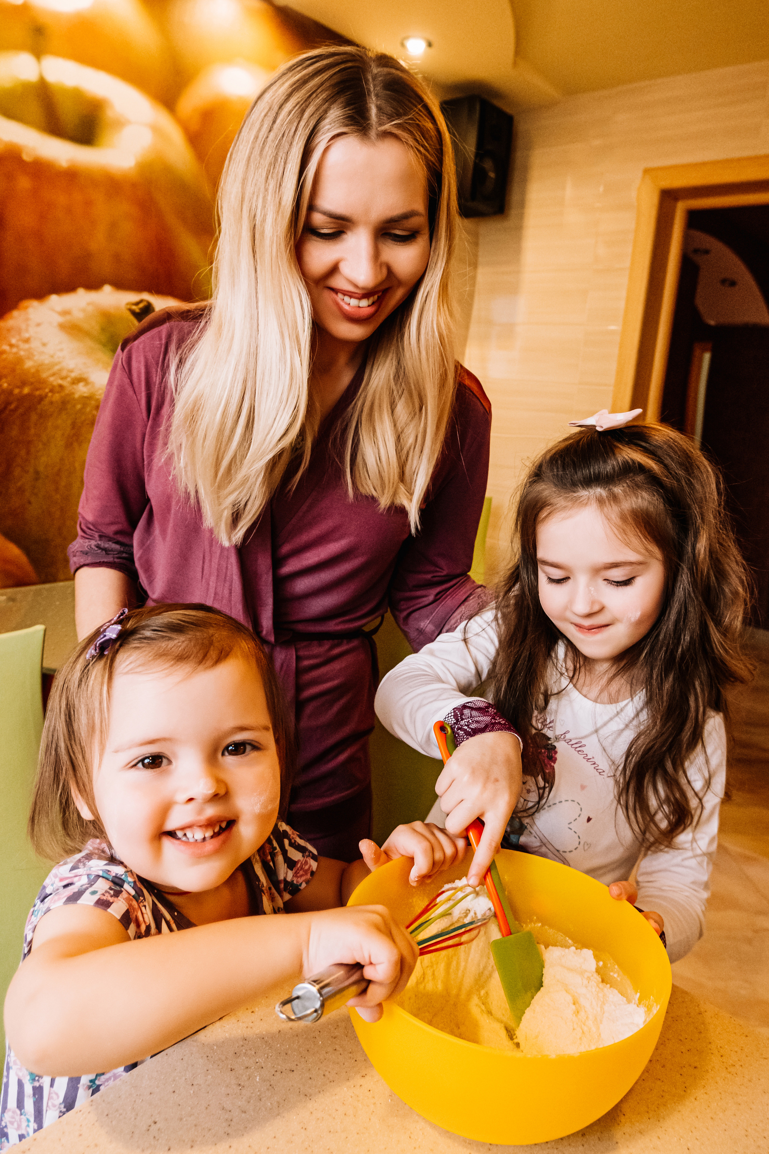 У мами на кухні. Валерія Сичова. Сімейний та репортажний фотограф в Португаліі