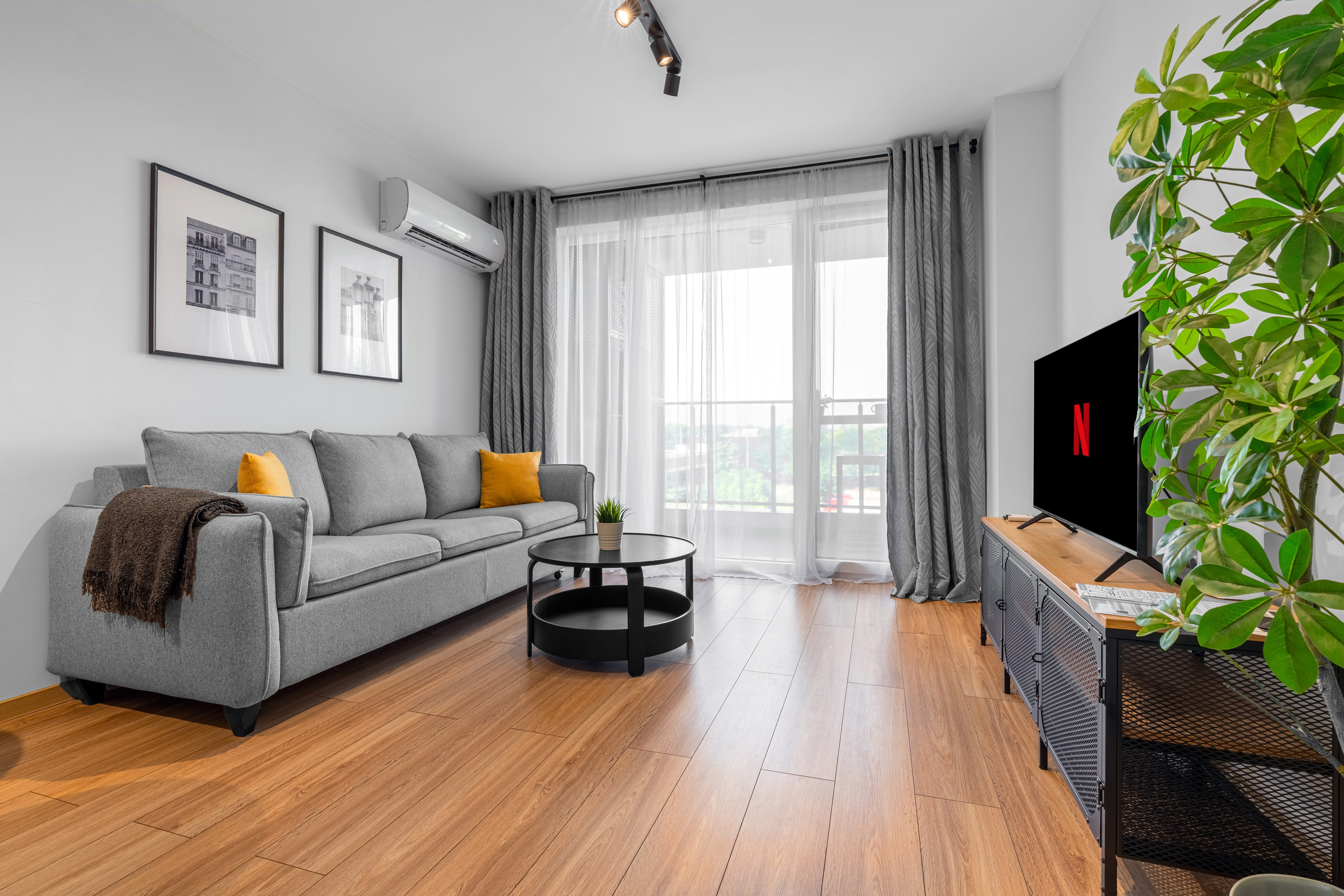 Booking. Професионален фотограф в Пловдив и областта