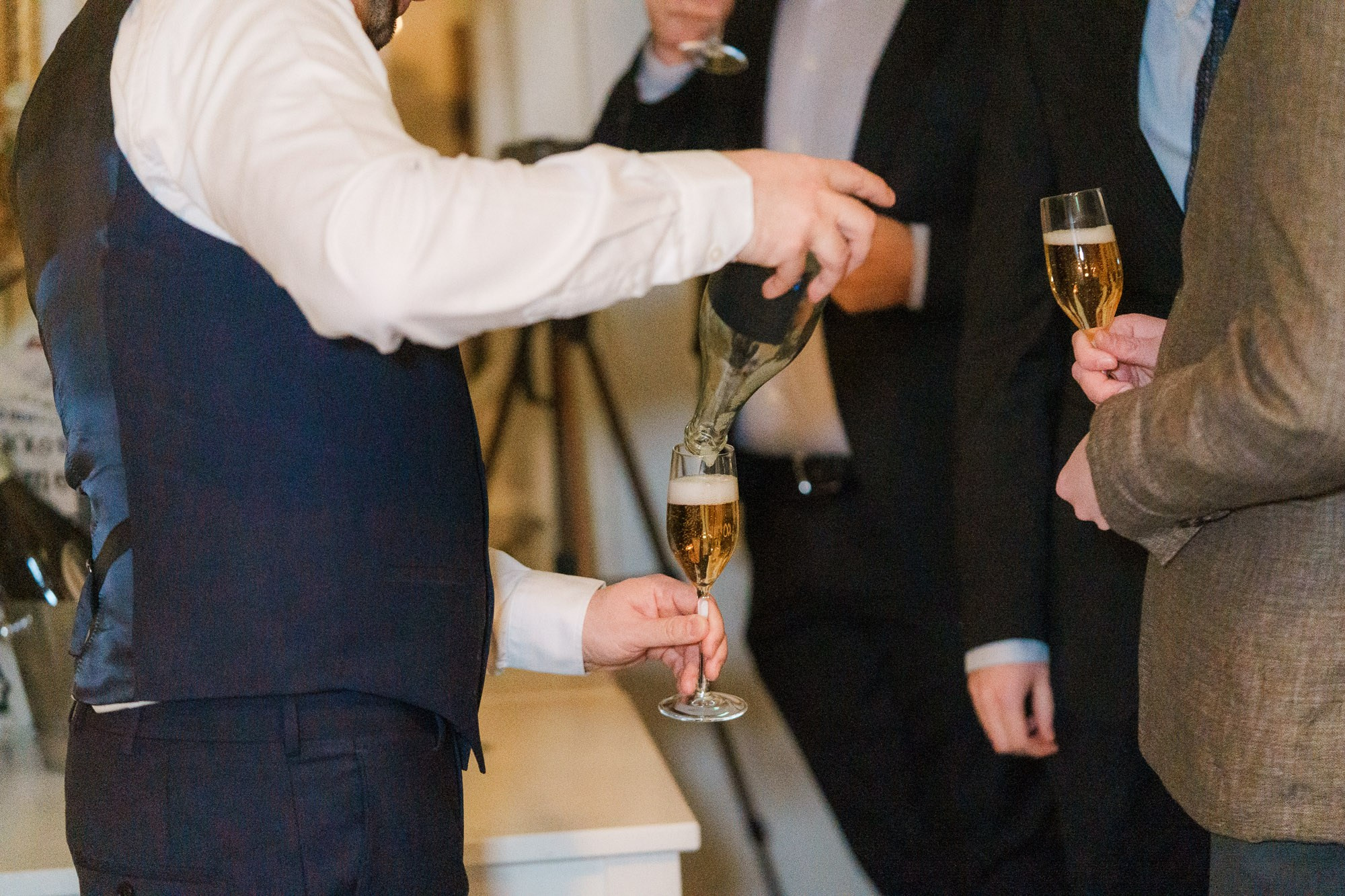 Häät Puotilan Kartanossa: Sateenkaari häät Puotilan kartano