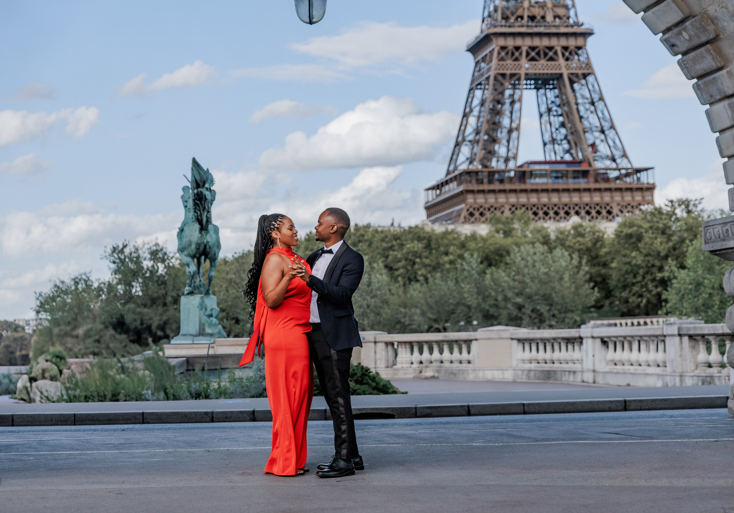 What to Wear for Your Paris Photoshoot. Photographe à Paris
