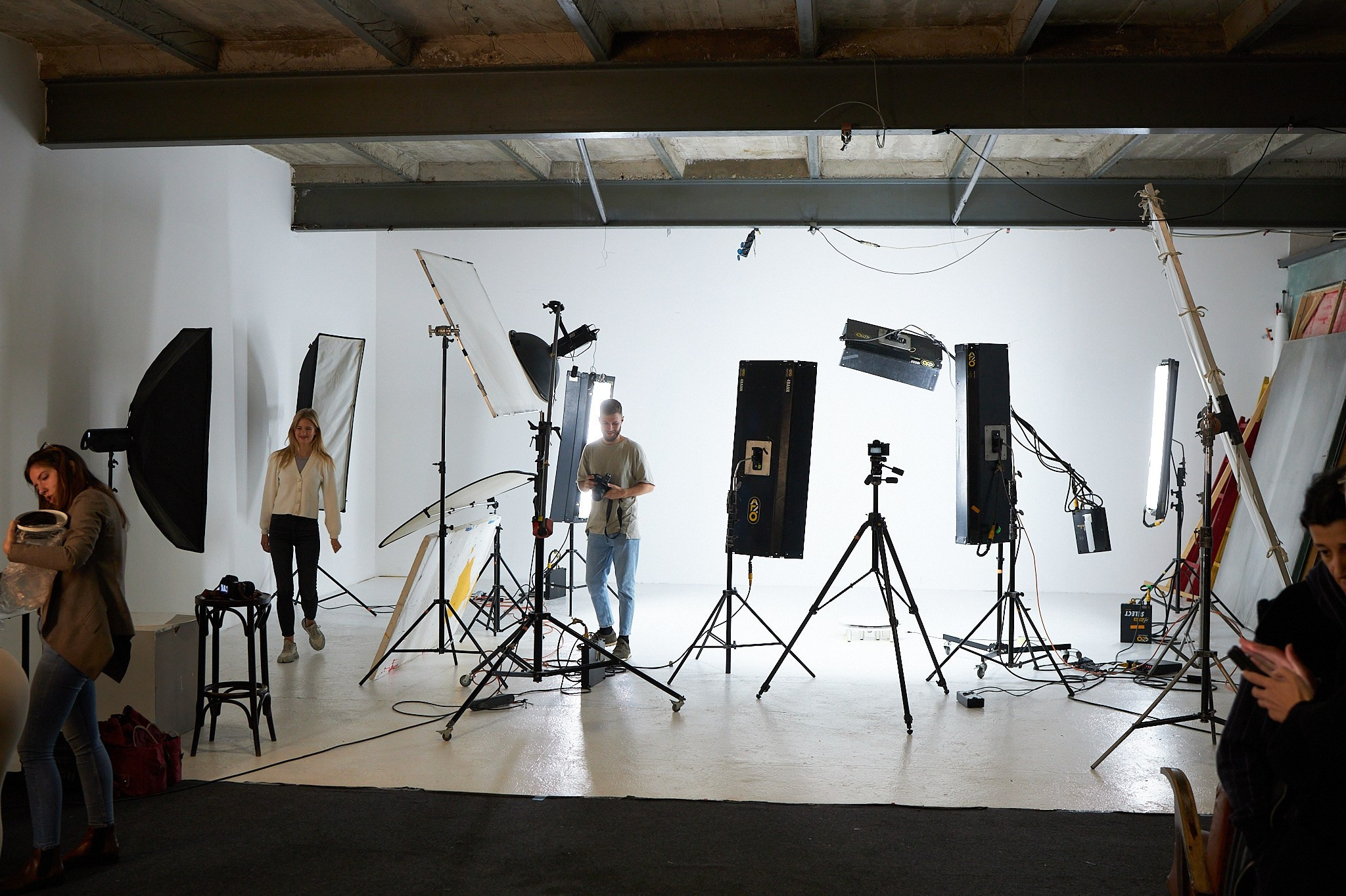 Studio Photogenic. Commercial and studio photographer in Belgrade