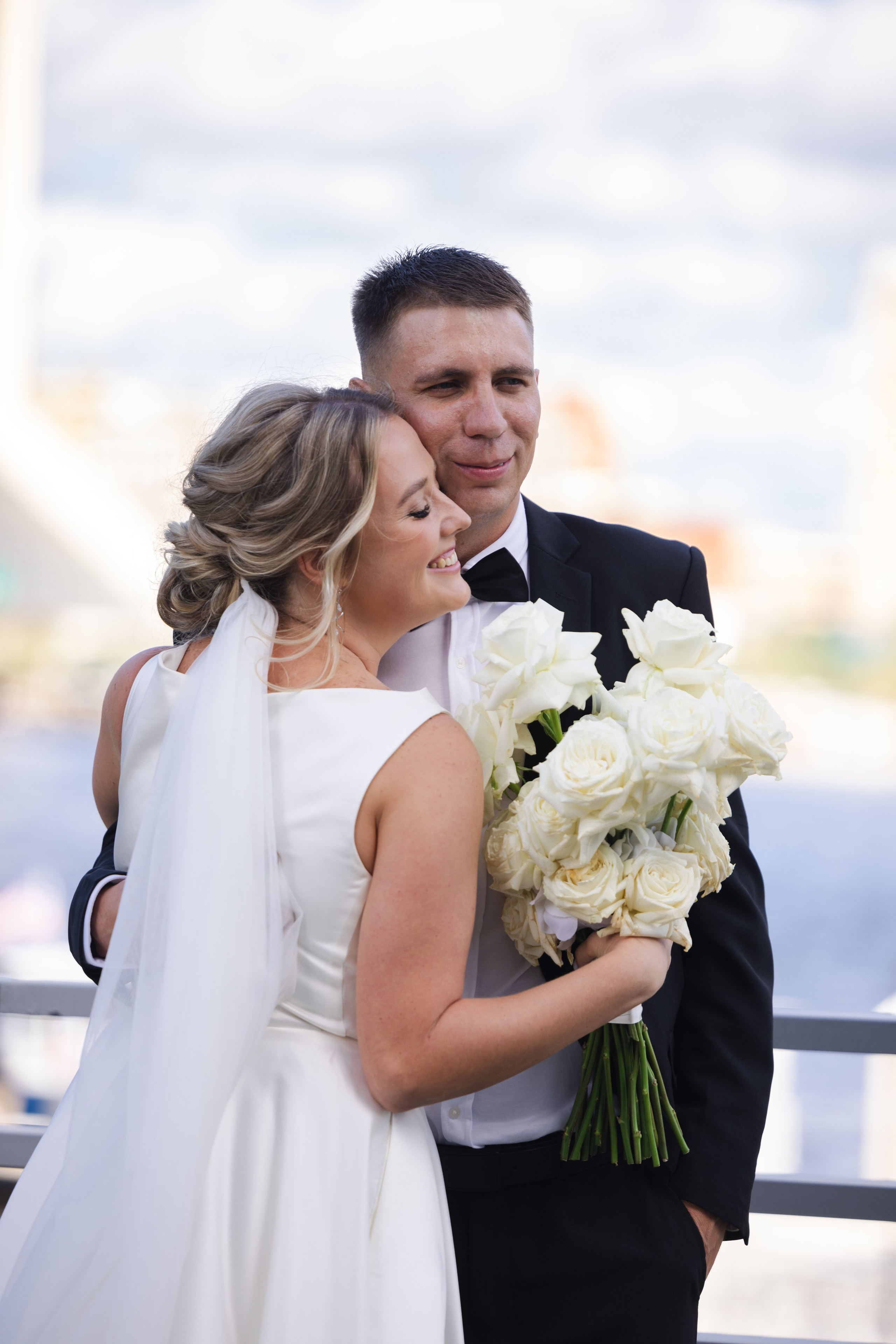 Wedding photography. Eikanmedia | Photographer and videographer capturing weddings, families, engagements, pregnancy & newborns | Vancouver, WA | USA