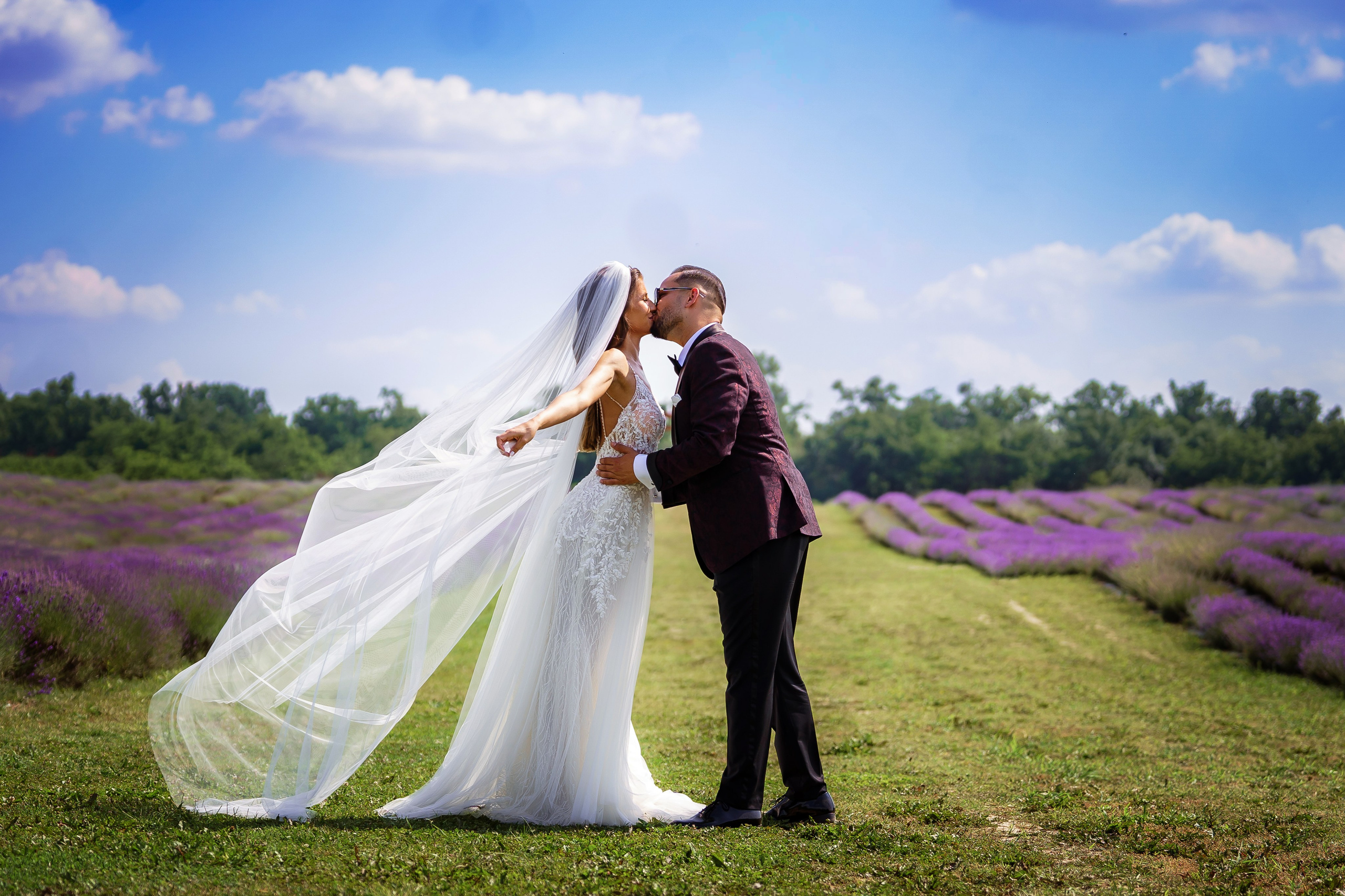 Laura si Felix - Nunta la Domeniile Saftica. Fotografi de nunta in Bucuresti, Iulia si Stefan Ovidiu
