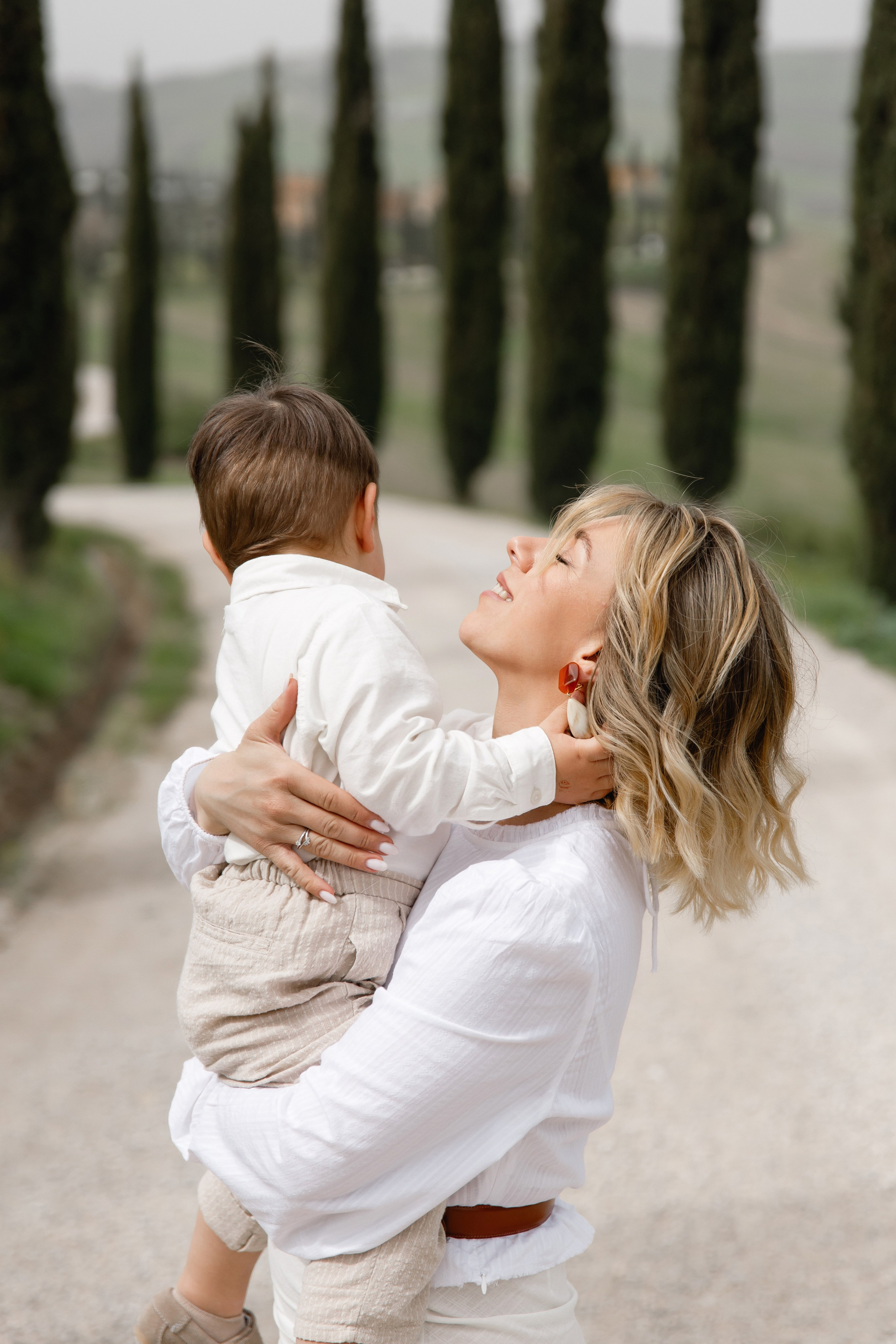 Wedding photographer Italy Rome, Tuscany, Lake Como, Sicily, Puglia. Wedding Photographer Rome Tuscany Como Sicily Puglia Amalfy Italy- Oksana Savenchuk