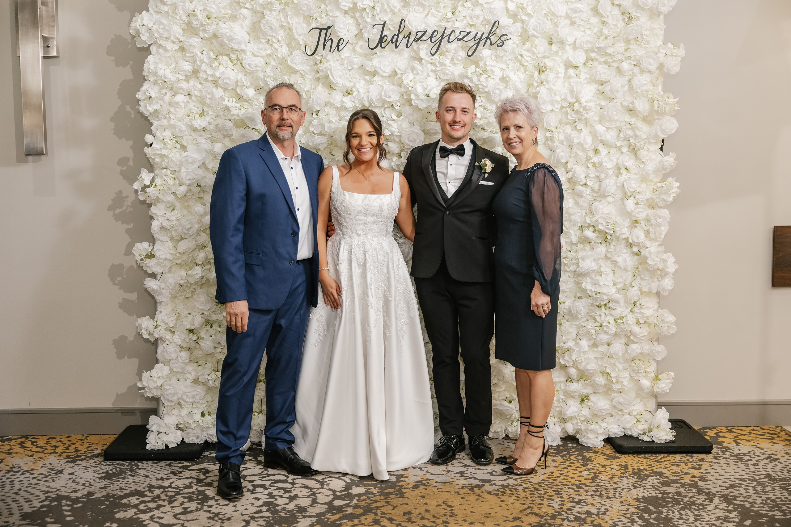 09.06.2025 Wedding. Wedding family event photographer in Chicago Nick Yushevich