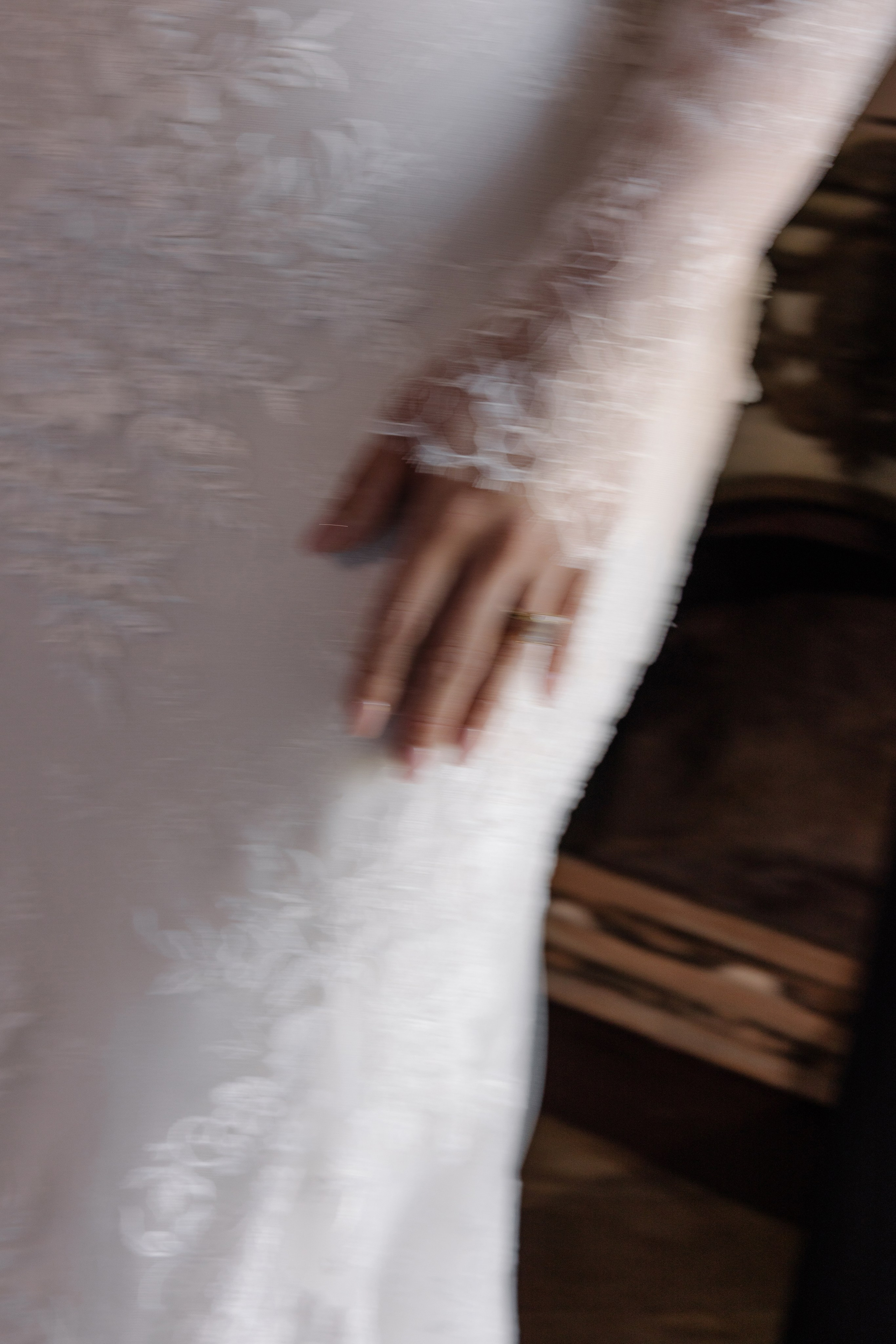 Mitcell&Melanie digital. Wedding photographer Italy