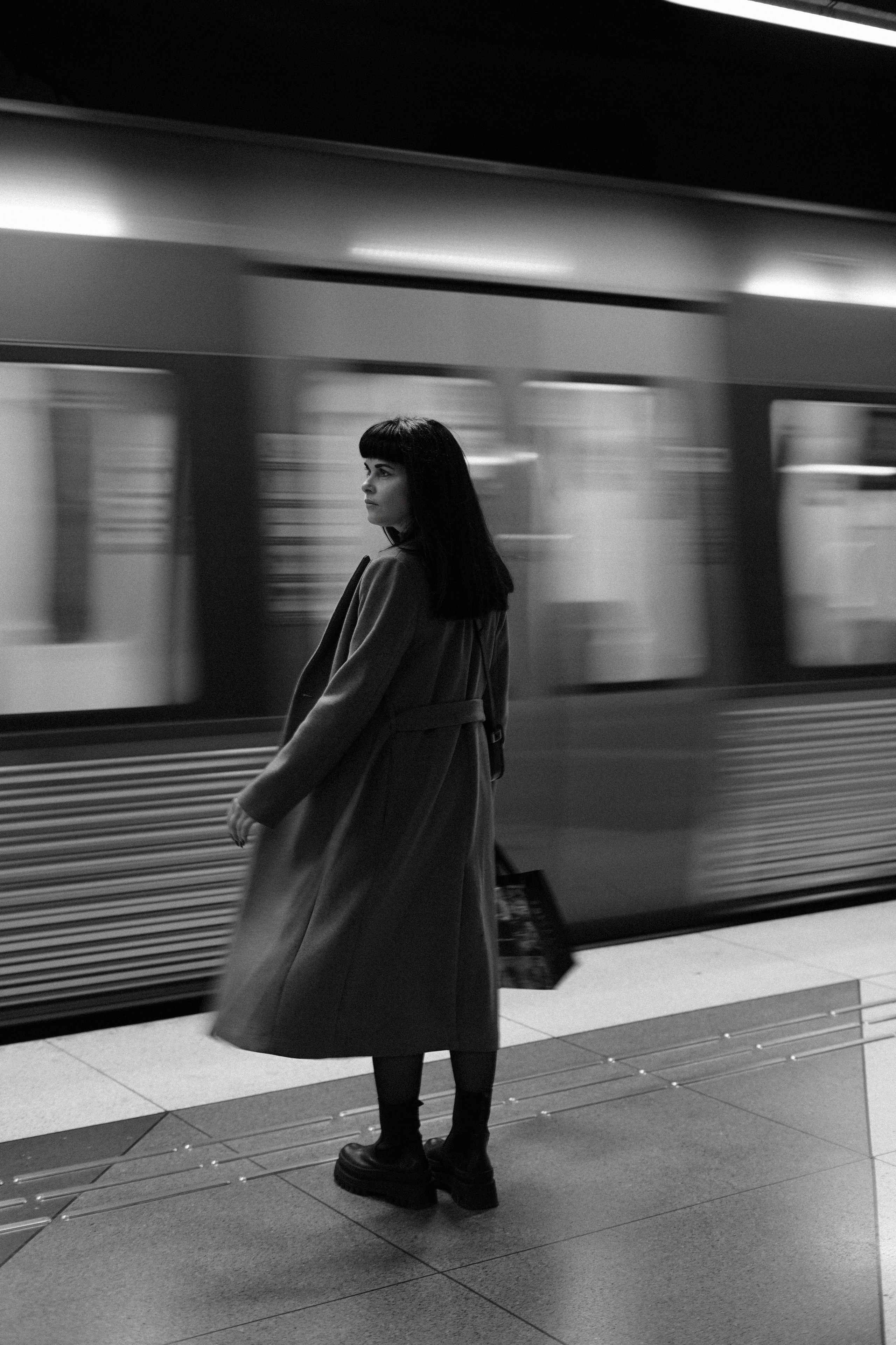 Cinematic urban portrait photo shoot, Stockholm photographer, фотограф в Стокгольме. Photographer in Stockholm