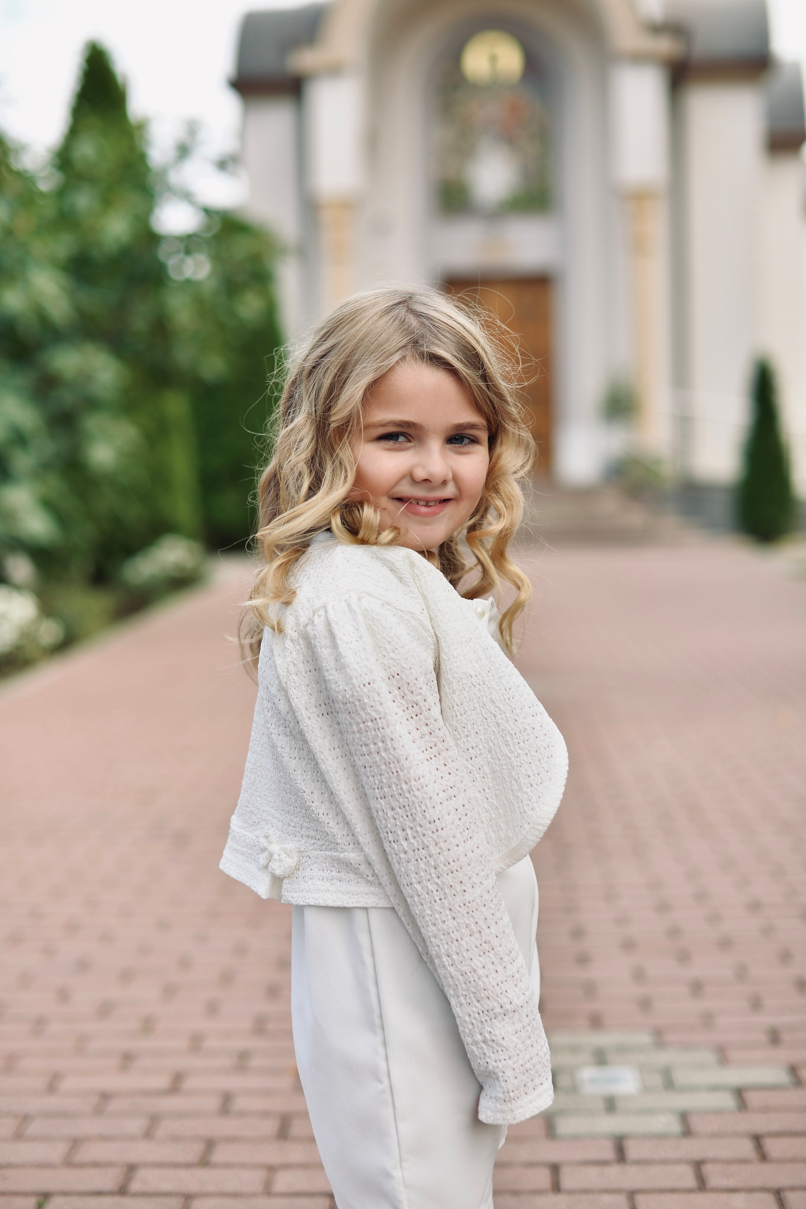 Kristina Pajic Profesionalni fotograf dogadjaja i studijske fotografije