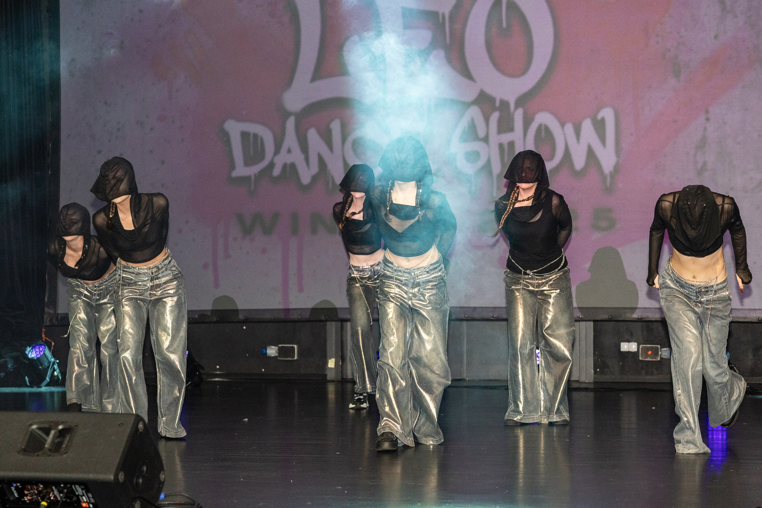 LEO DANCE SHOW WINTER 2025. Семейный и детский фотограф в Варшаве Мила Бобровская