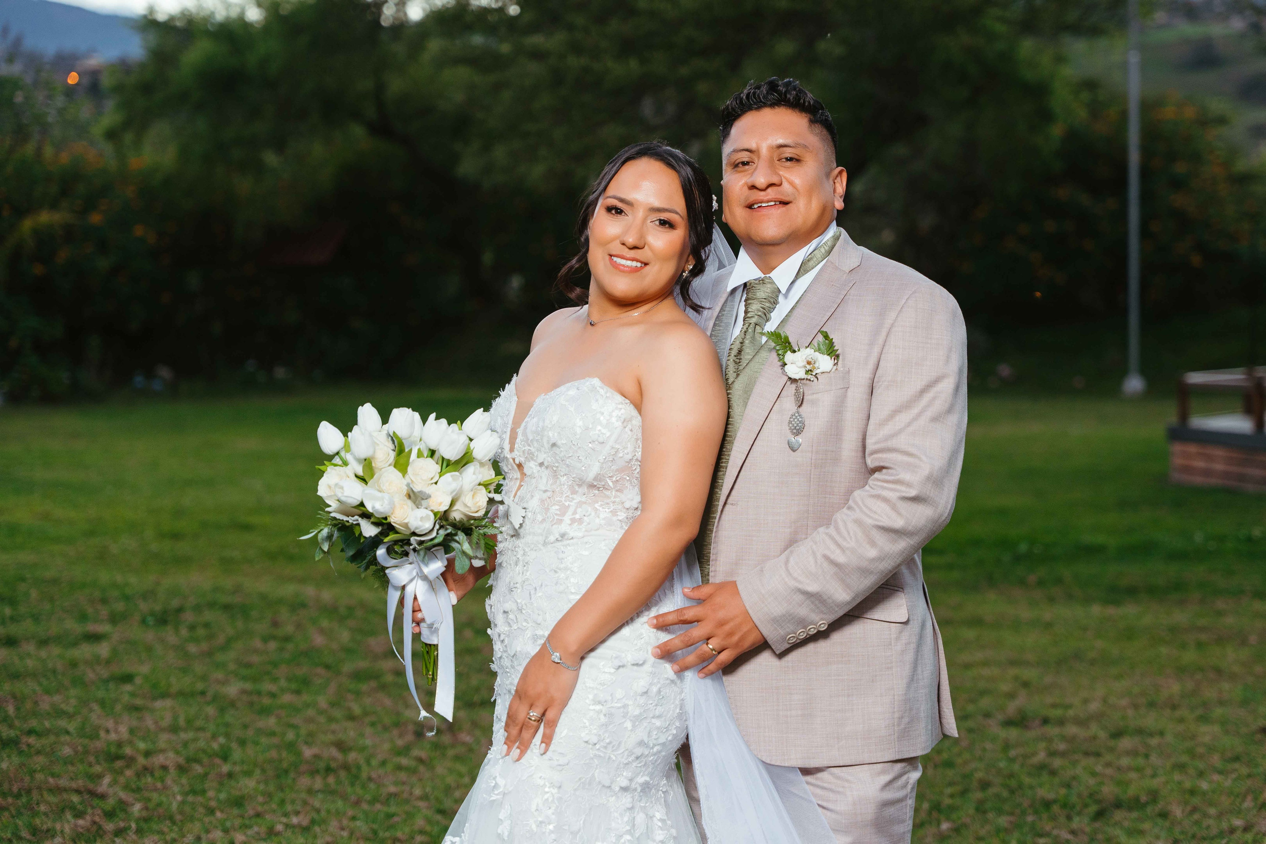 Karol y Jairon. Fotógrafo de bodas en Loja Ecuador | Piero Alvarez PH