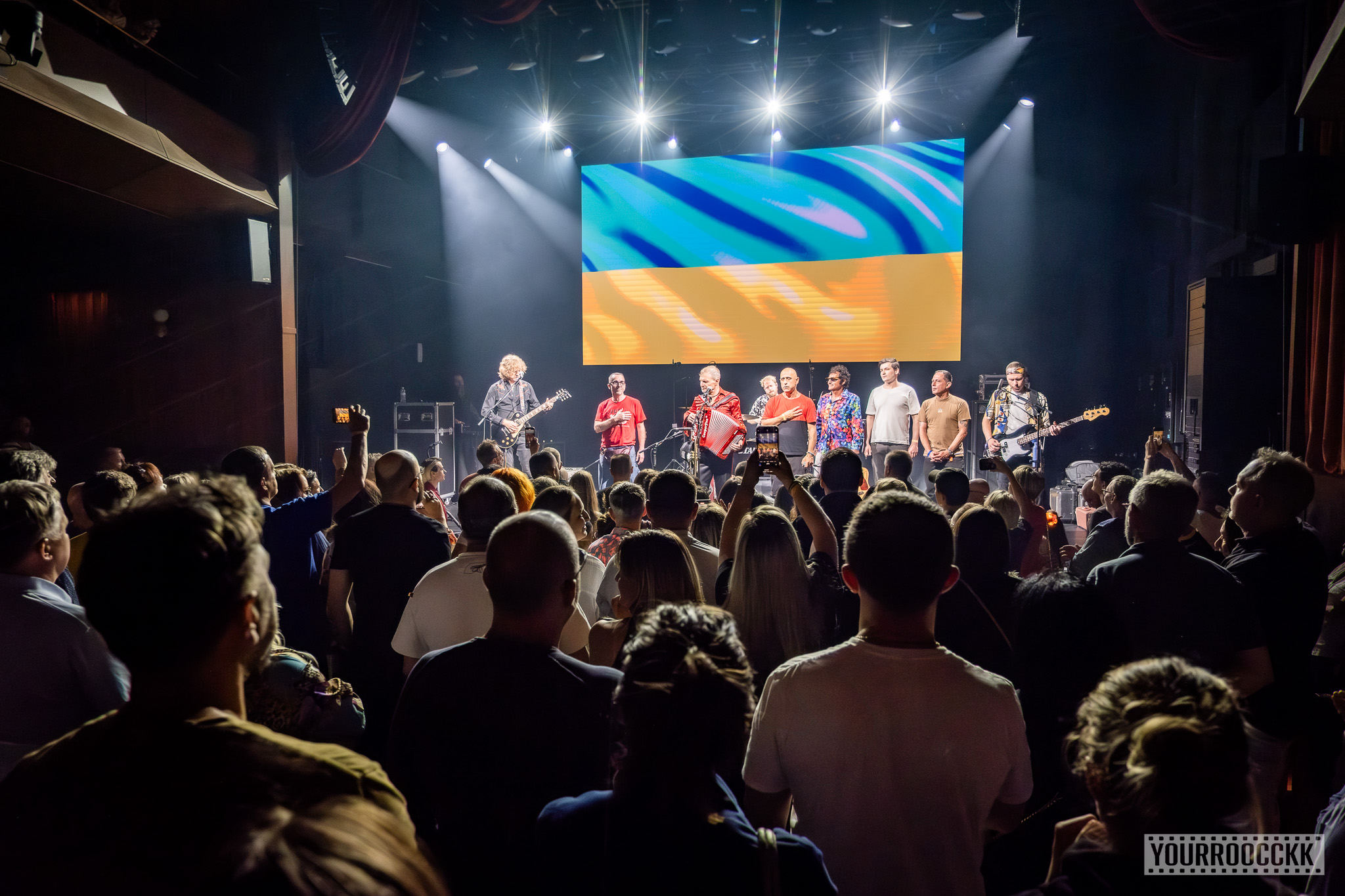 BB / VOPLI VIDOPLIASSOVA. Reportage concert portrait photography in the San Francisco Bay Area