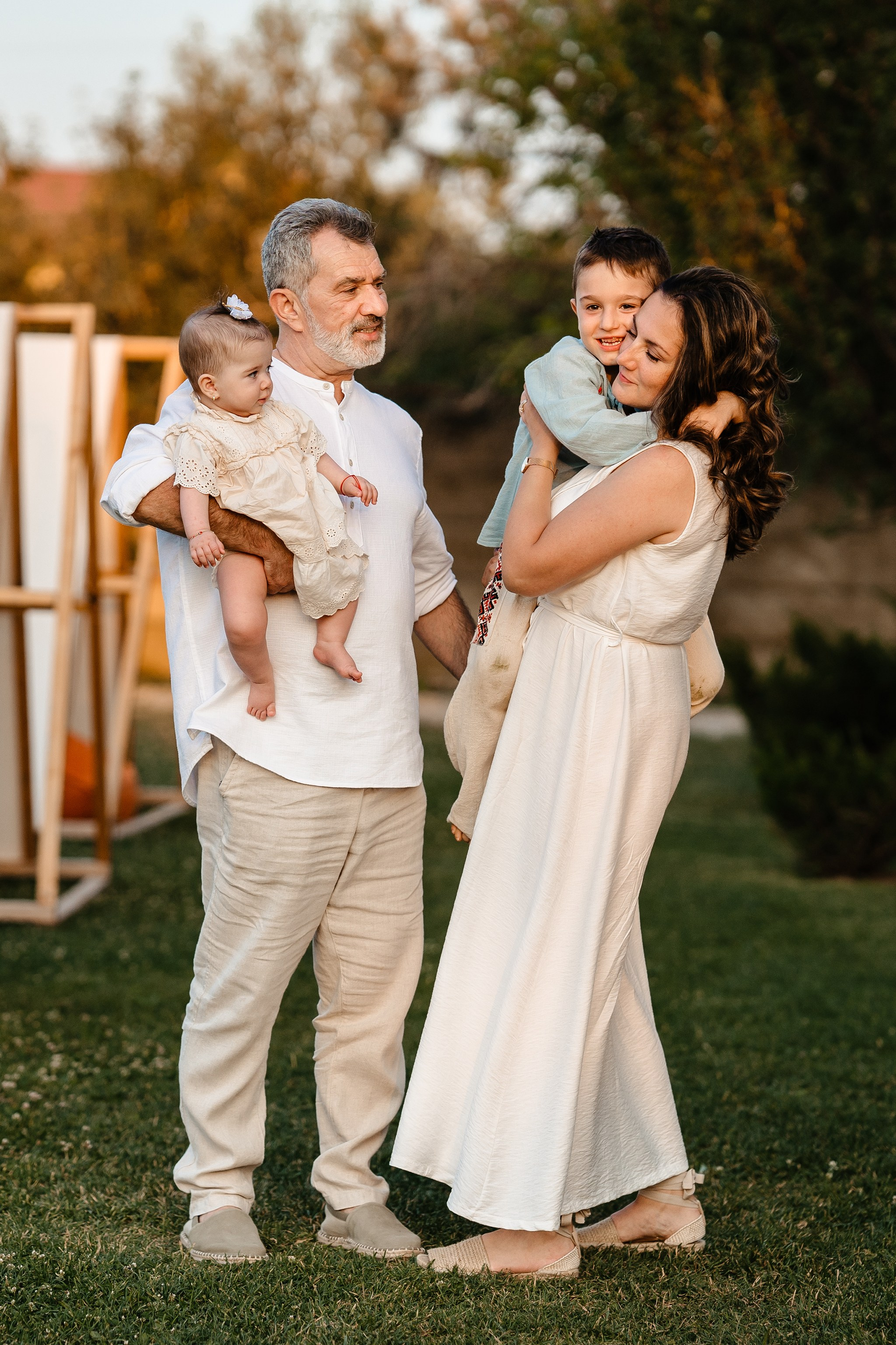 Amina. Fotograf evenimente. Fotograf nunta. Fotograf Botez. Mihaela Savu