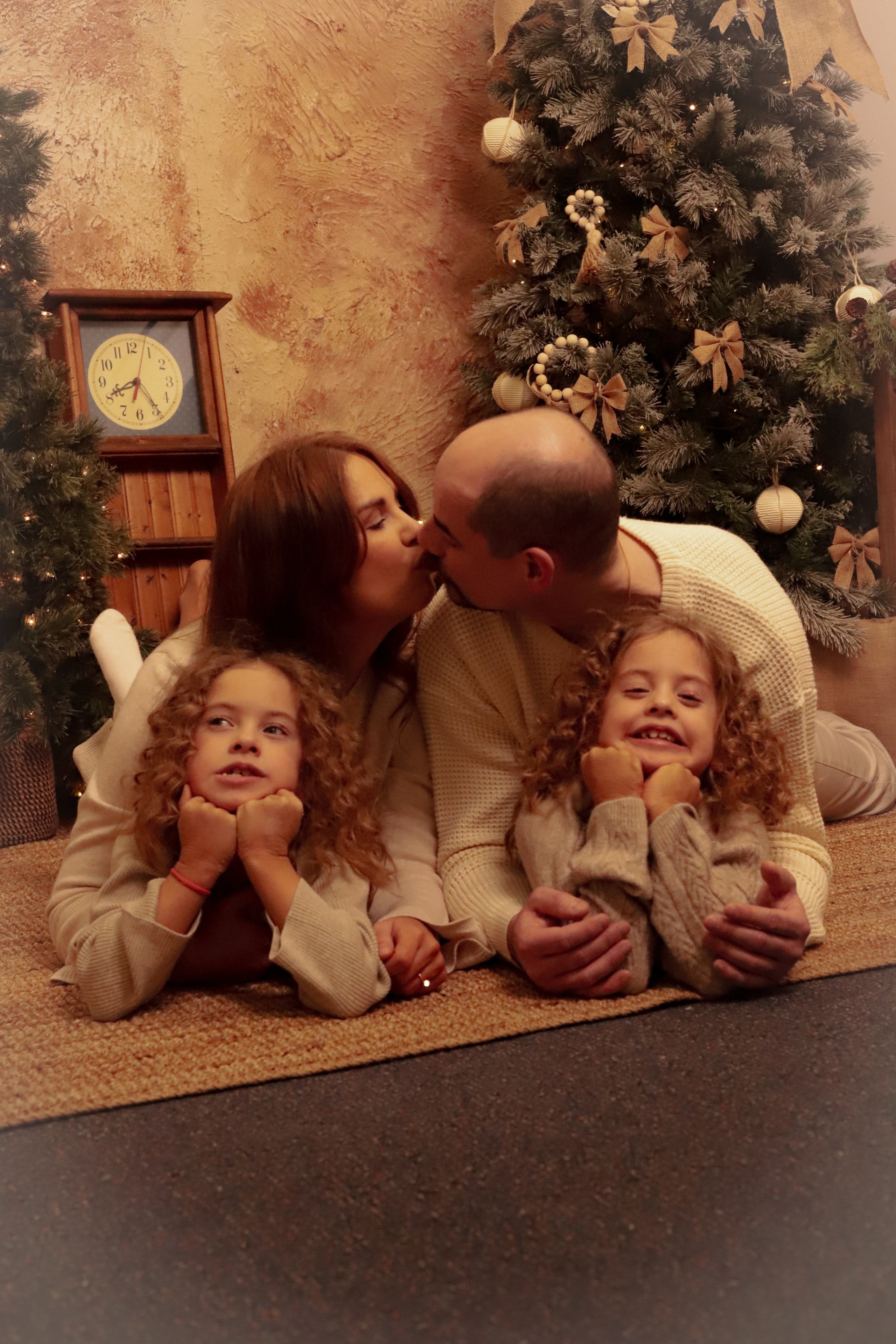 Anna Family. VALERIIA VIUNOVA individual shooting\love story\event\brand