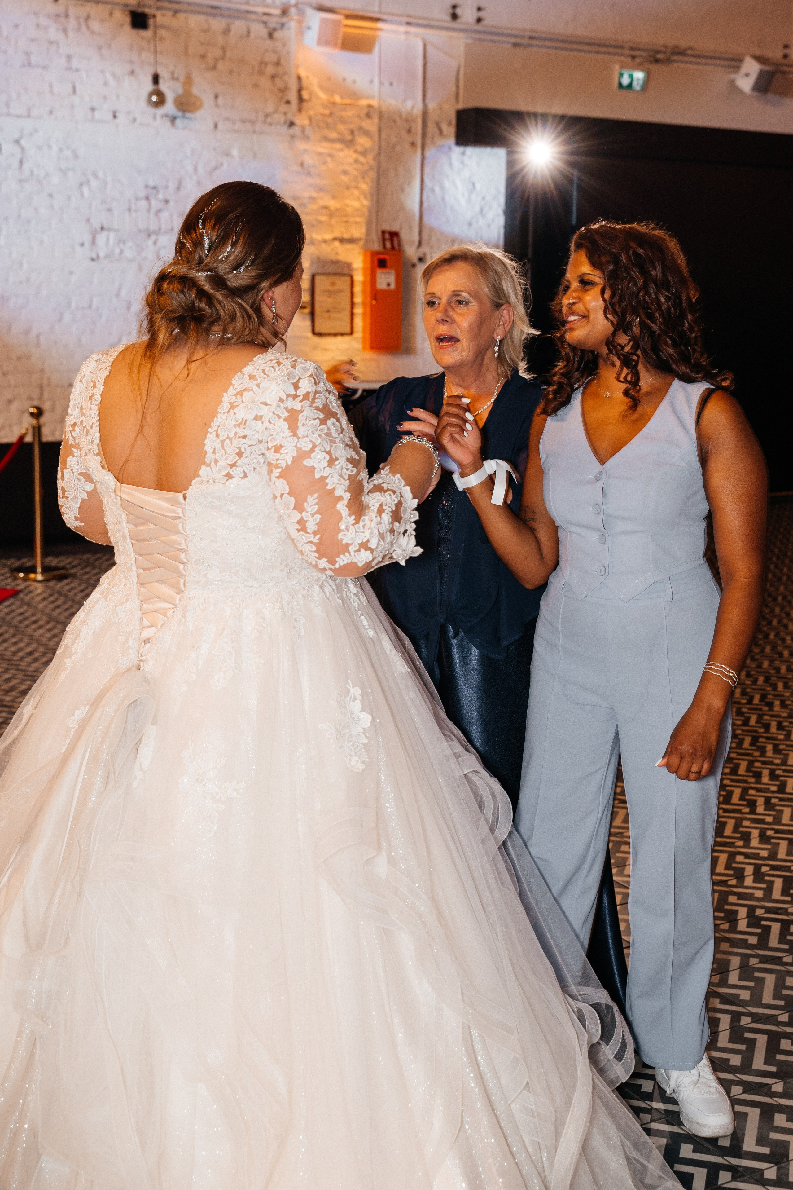 A & H, LUFRE. Hochzeitsfotograf für Moers, Niederrhein, Düsseldorf, NRW und Deutschland