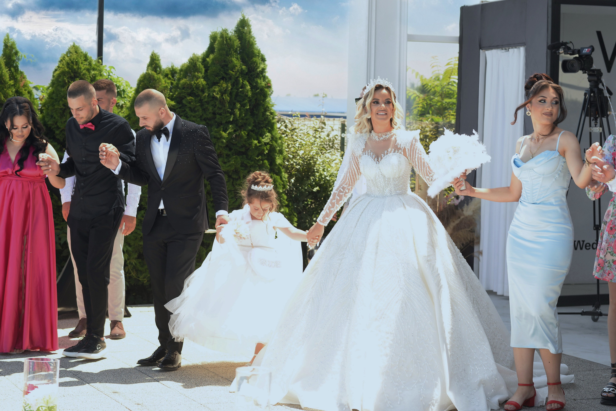 BYZO MEDIA. PETRU BYZO - family and children photographer in ROMANIA