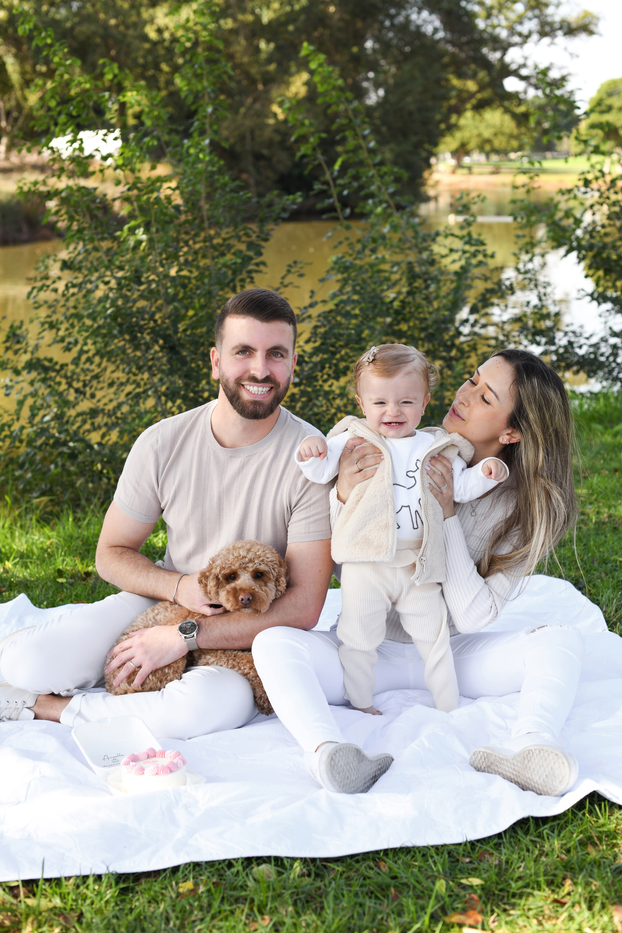 Mia. צלמת ולדה