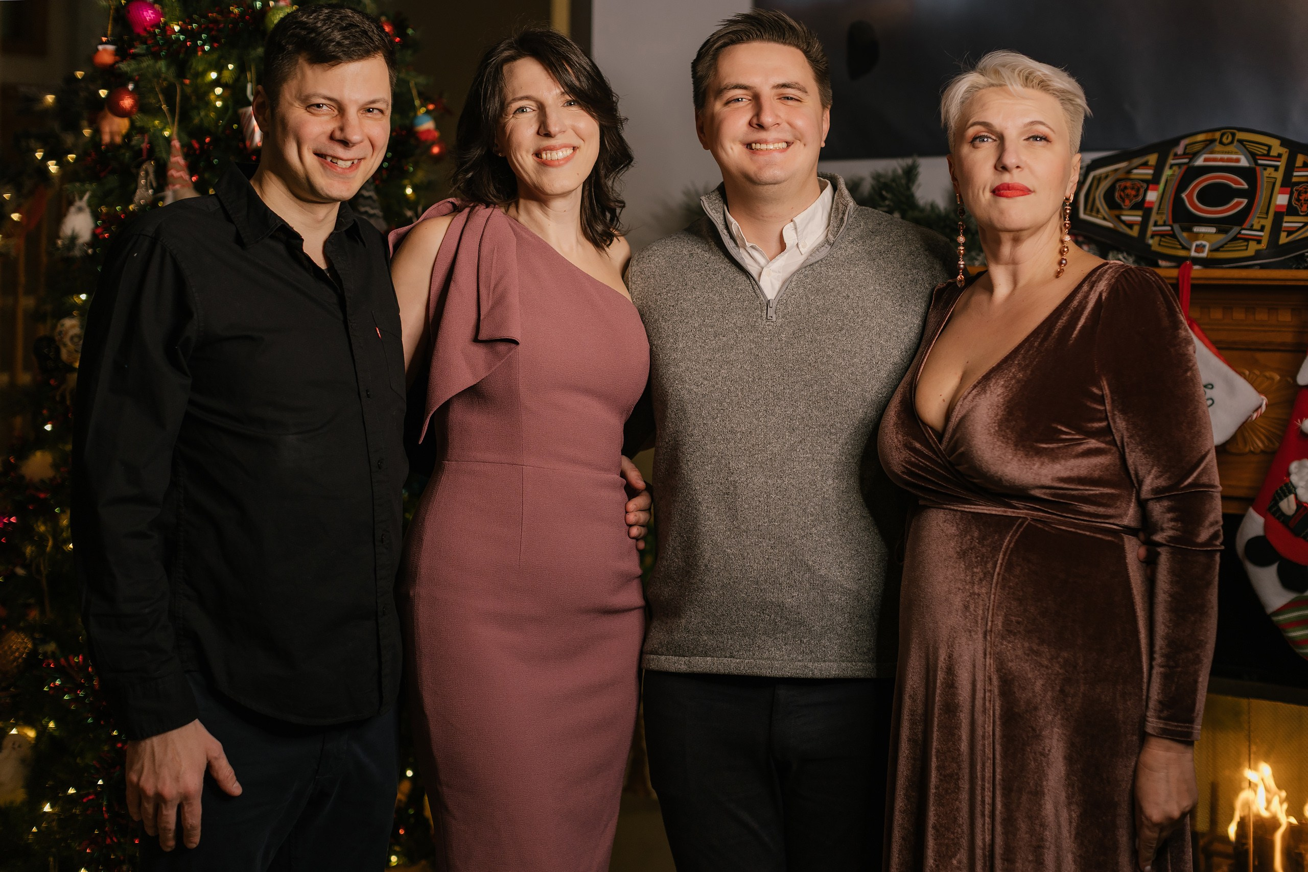 12.07.2025 Christmas Photoshoot. Wedding family event photographer in Chicago Nick Yushevich