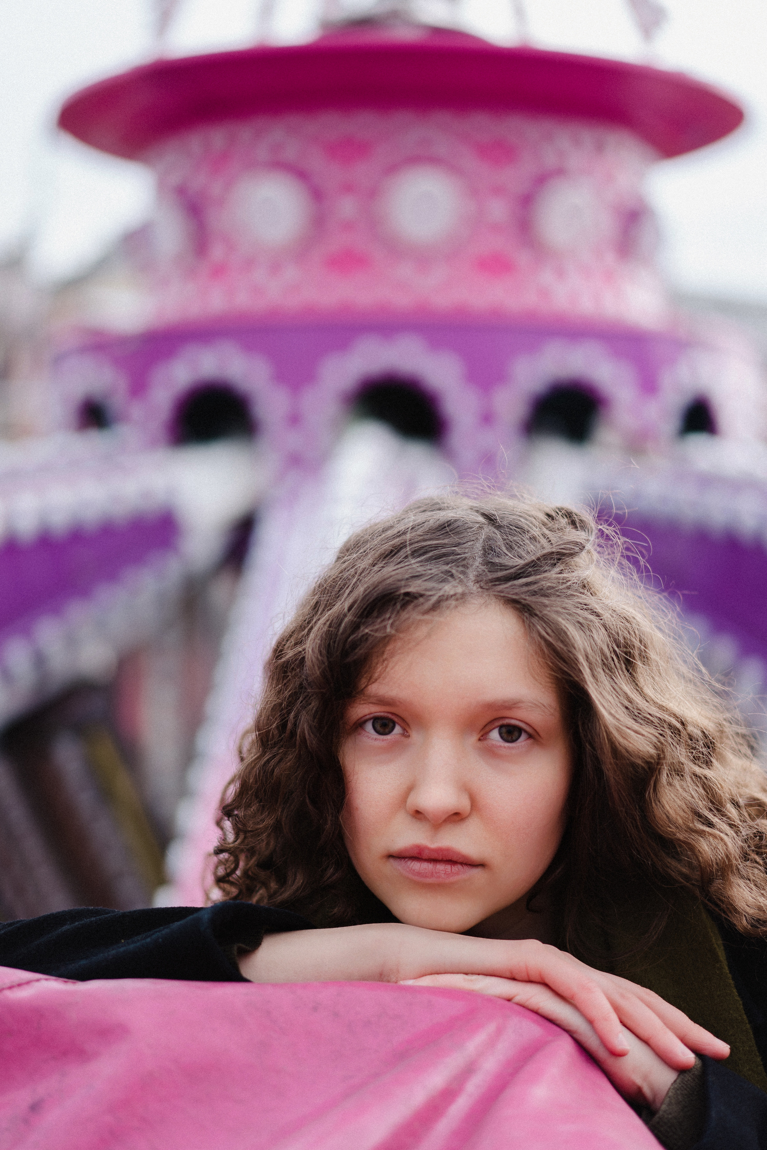 Portraits urbains à Plainpalais | Séance photo par Eugenia Andres. Photographe à Genève - Eugenia Andres