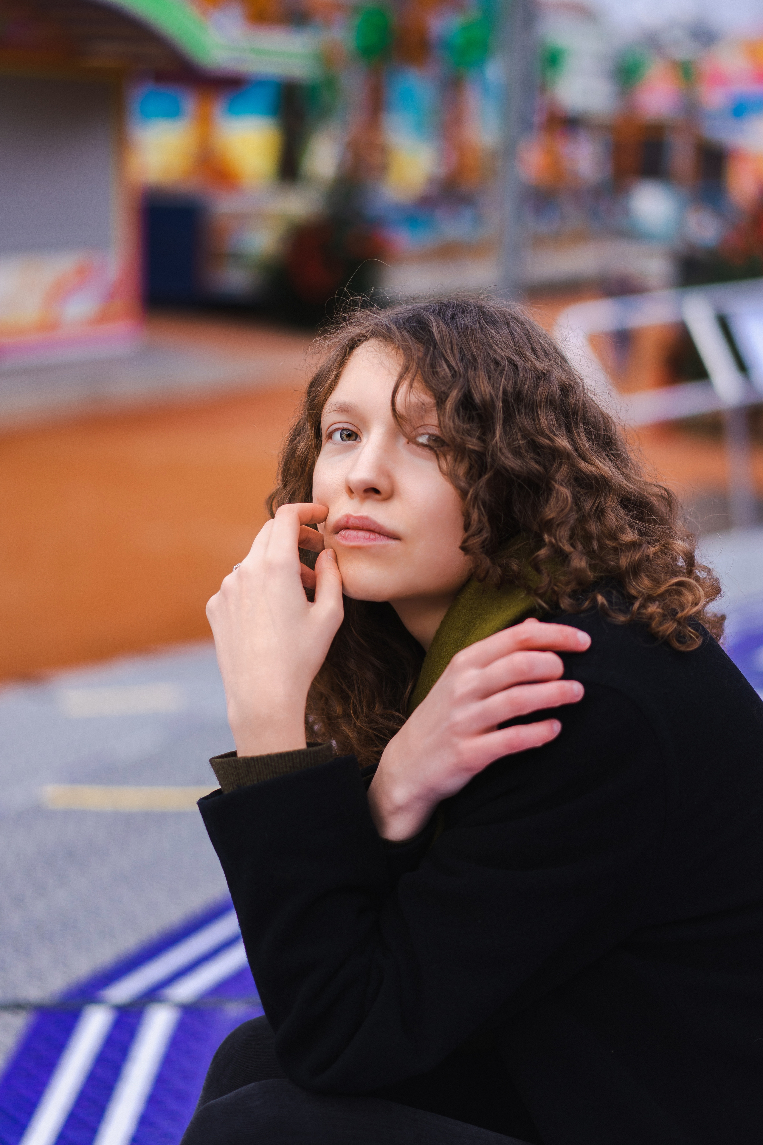 Portraits urbains à Plainpalais | Séance photo par Eugenia Andres. Photographe à Genève - Eugenia Andres