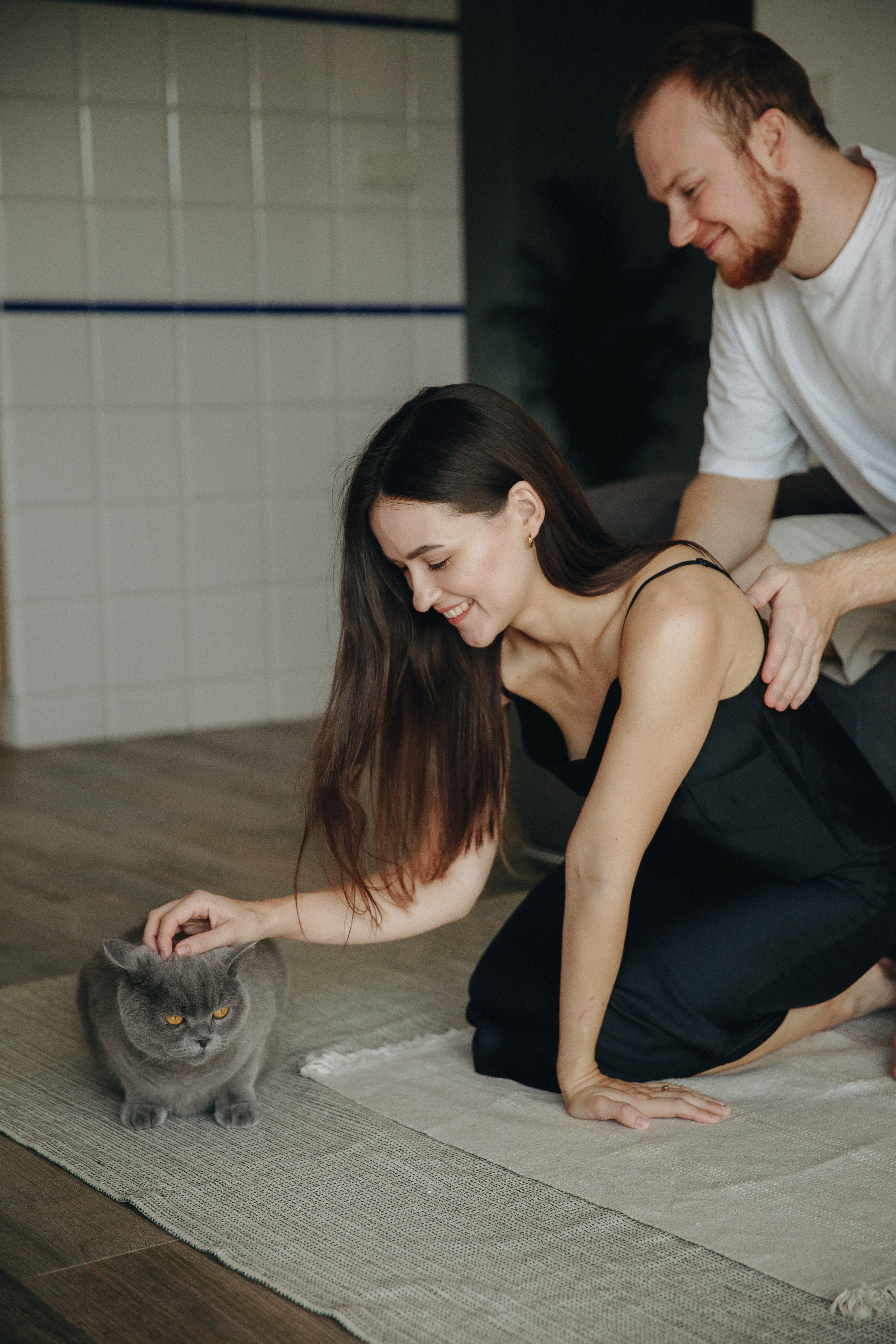 Anna+Andrew | At-home session. Photographer in Los Angeles. Julia Ishmuratova