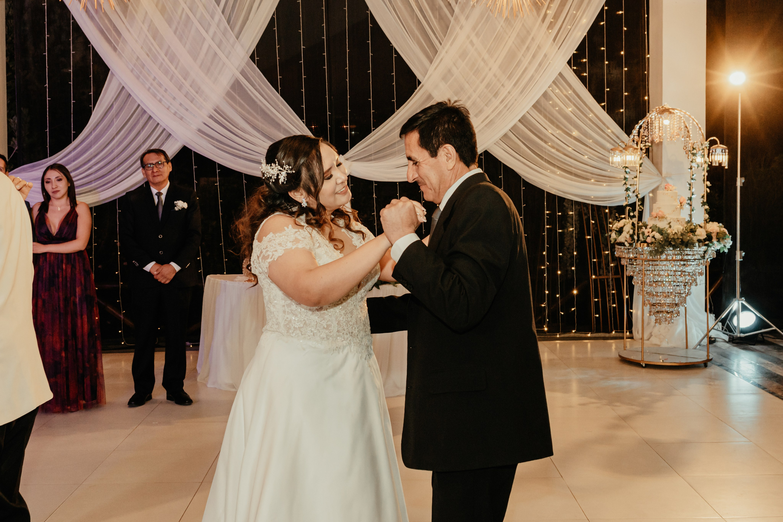 VANIA + LUIS BODA CIVIL. Studio KVTA | Fotografía y Video de Bodas en Arequipa