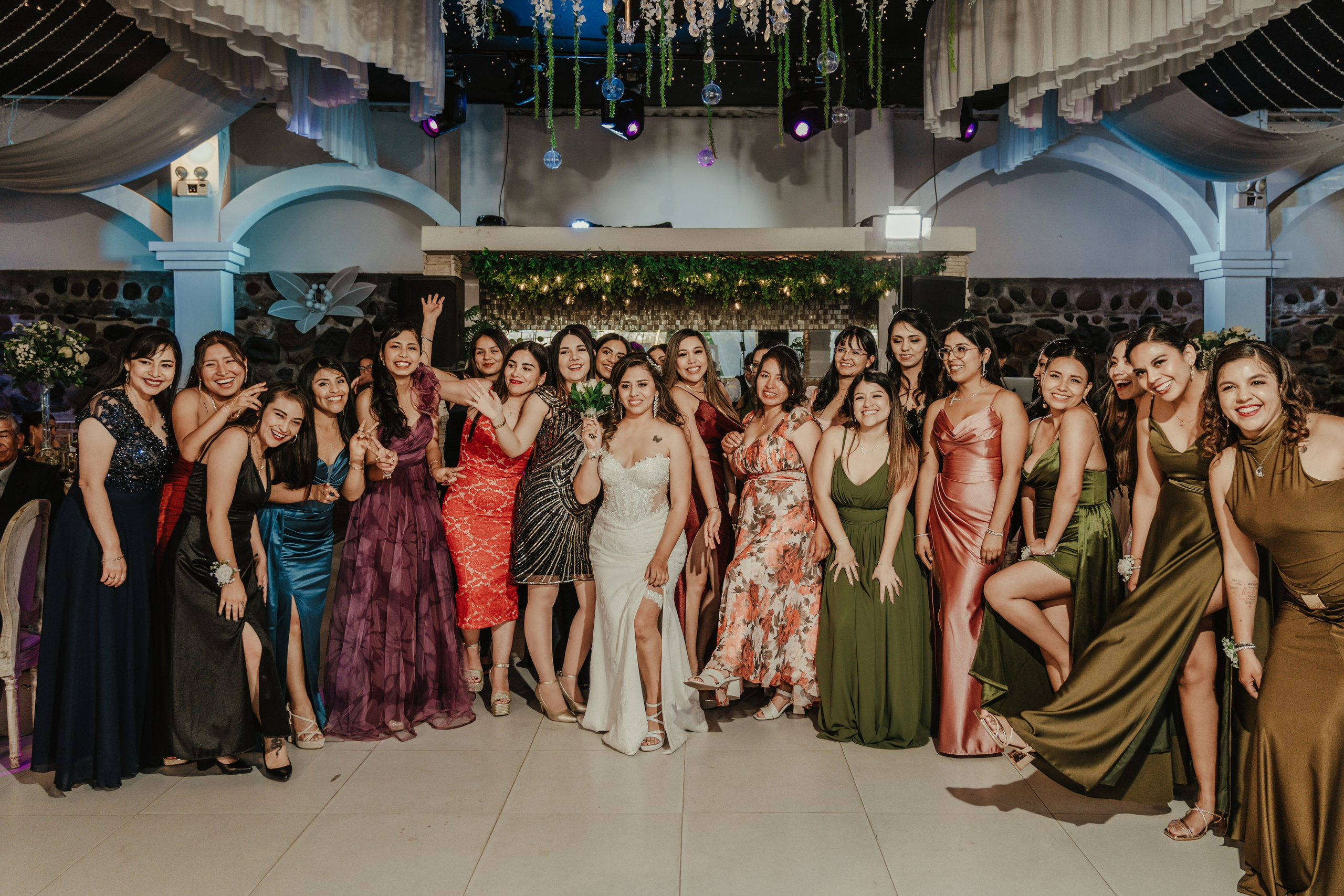 CARLA Y MARIO BODA RELIGIOSA. Studio KVTA | Fotografía y Video de Bodas en Arequipa