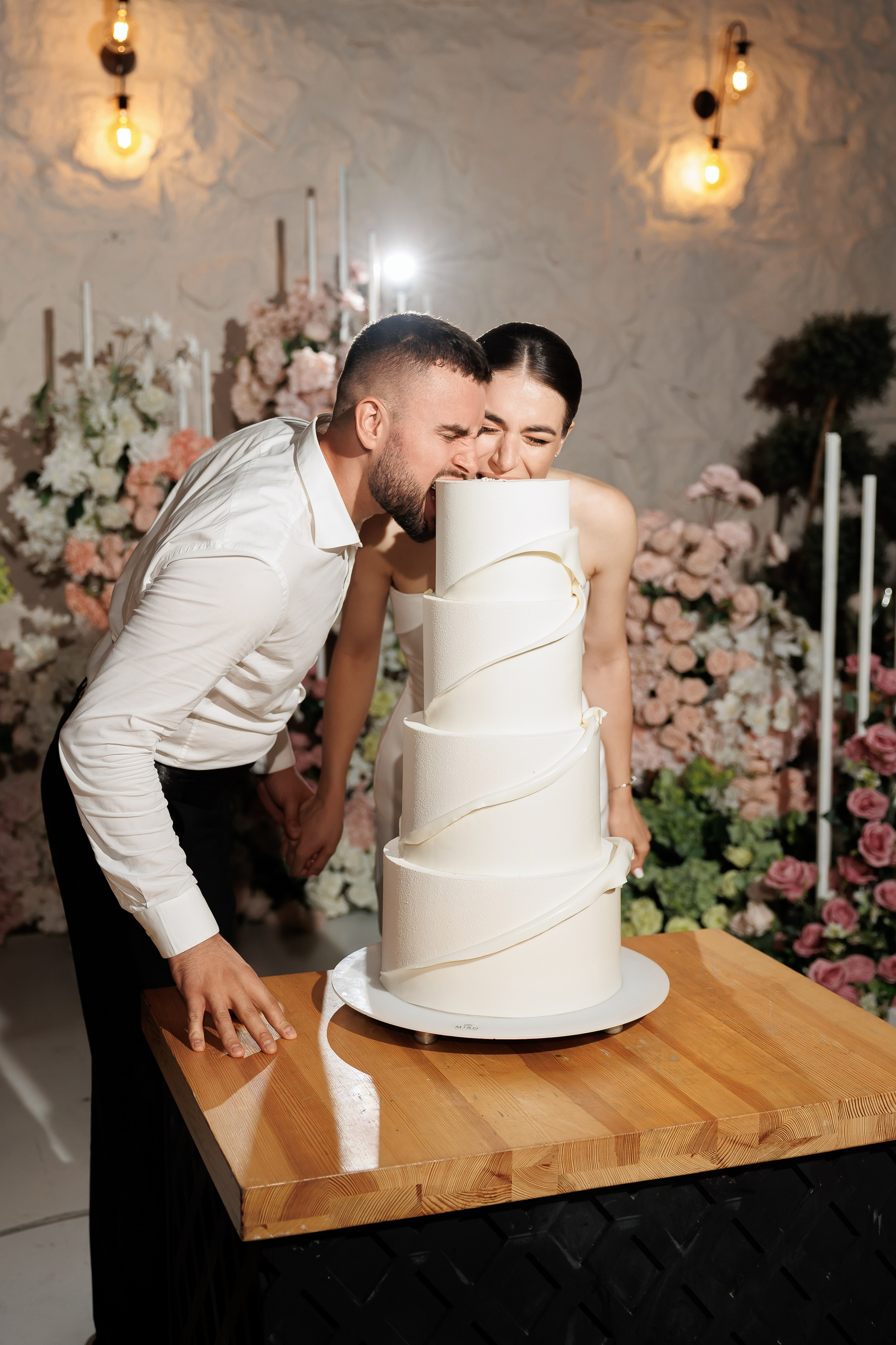 Gabriel & Evelina — Lago — Wedding Day. Servicii Foto și Video 067188353