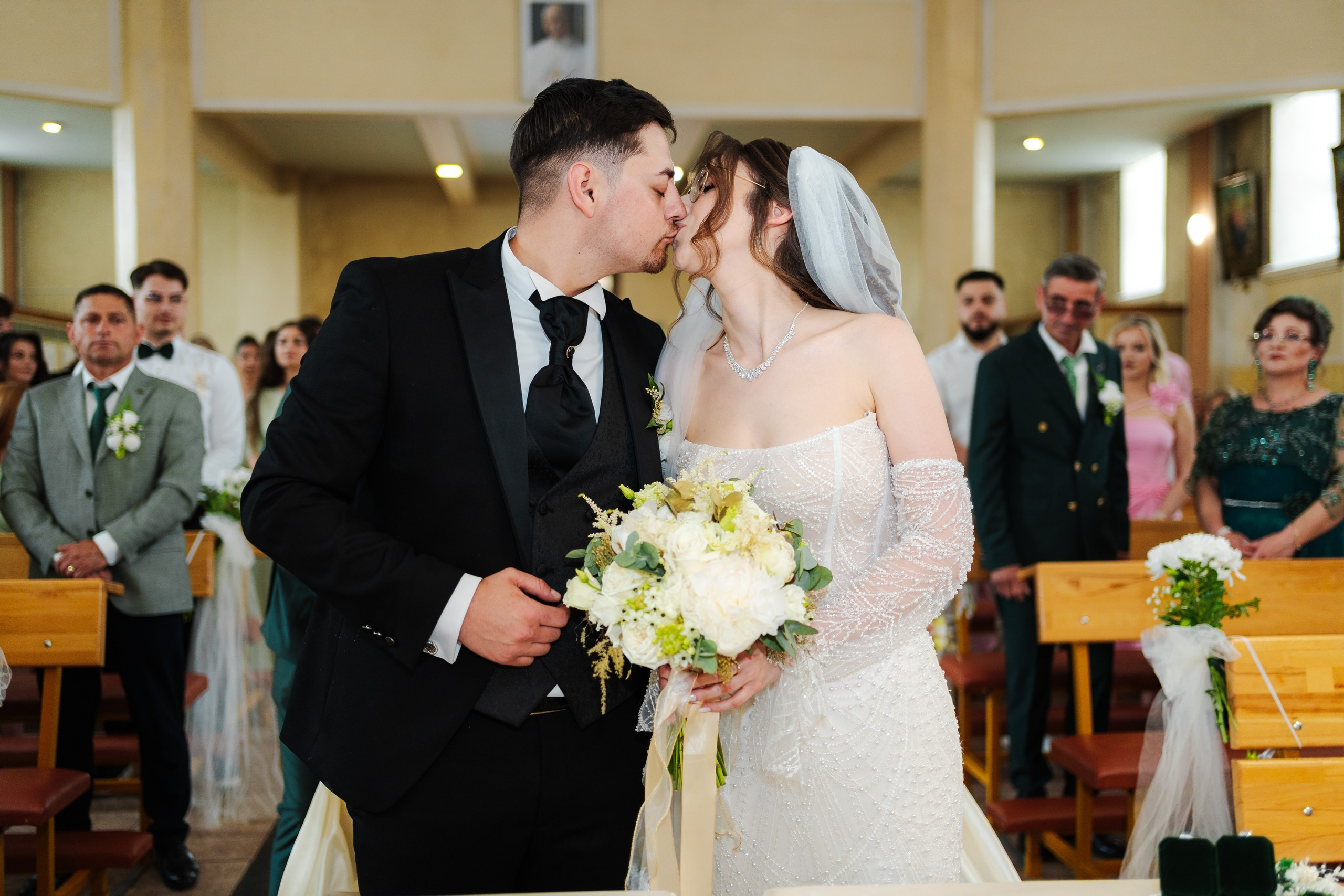 Stefania & Vasi. Ionut Cimpoes FOTOGRAF