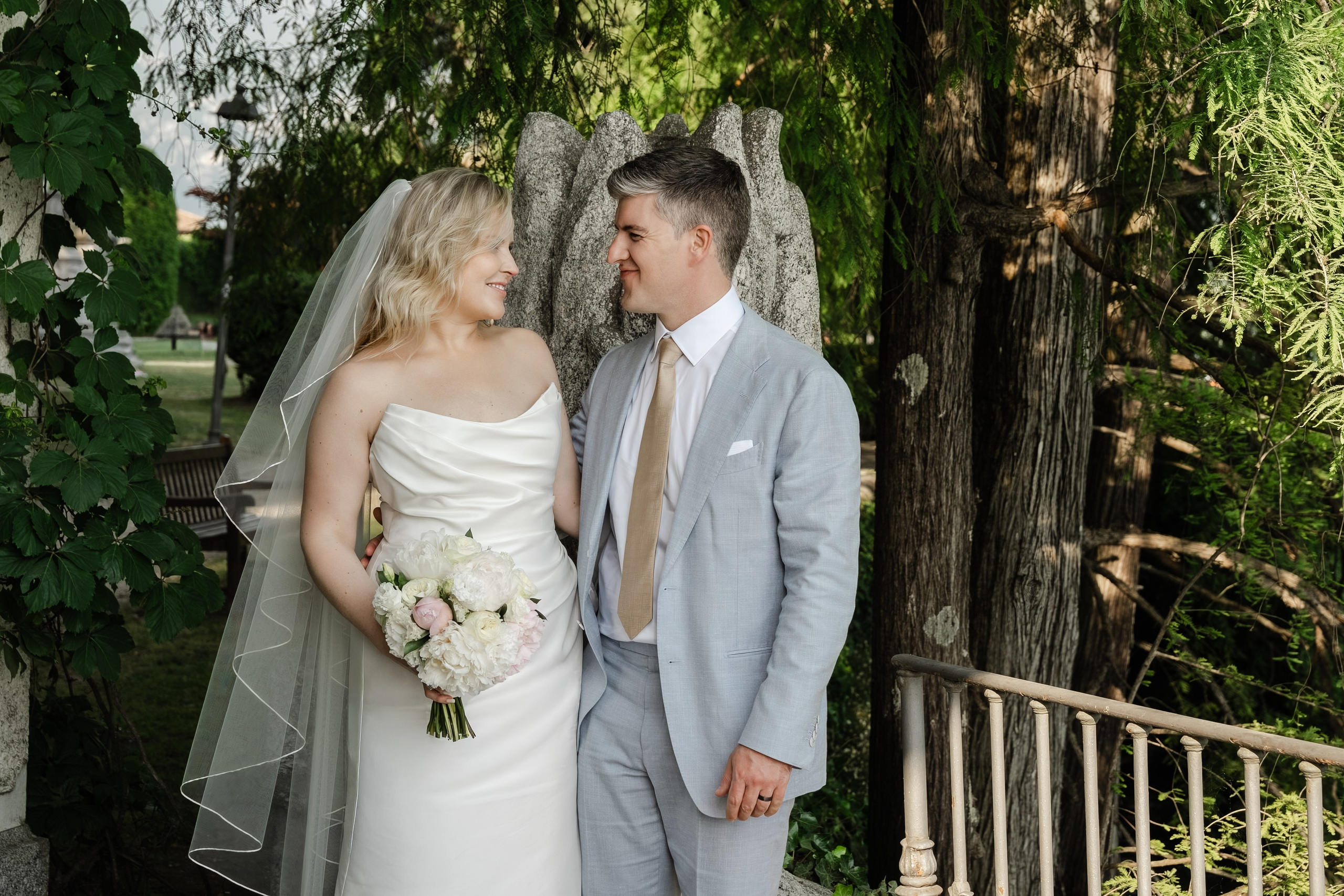 ASHLEY AND RENZO _LAKE COMO. PHOTOGRAPHER IN ITALY