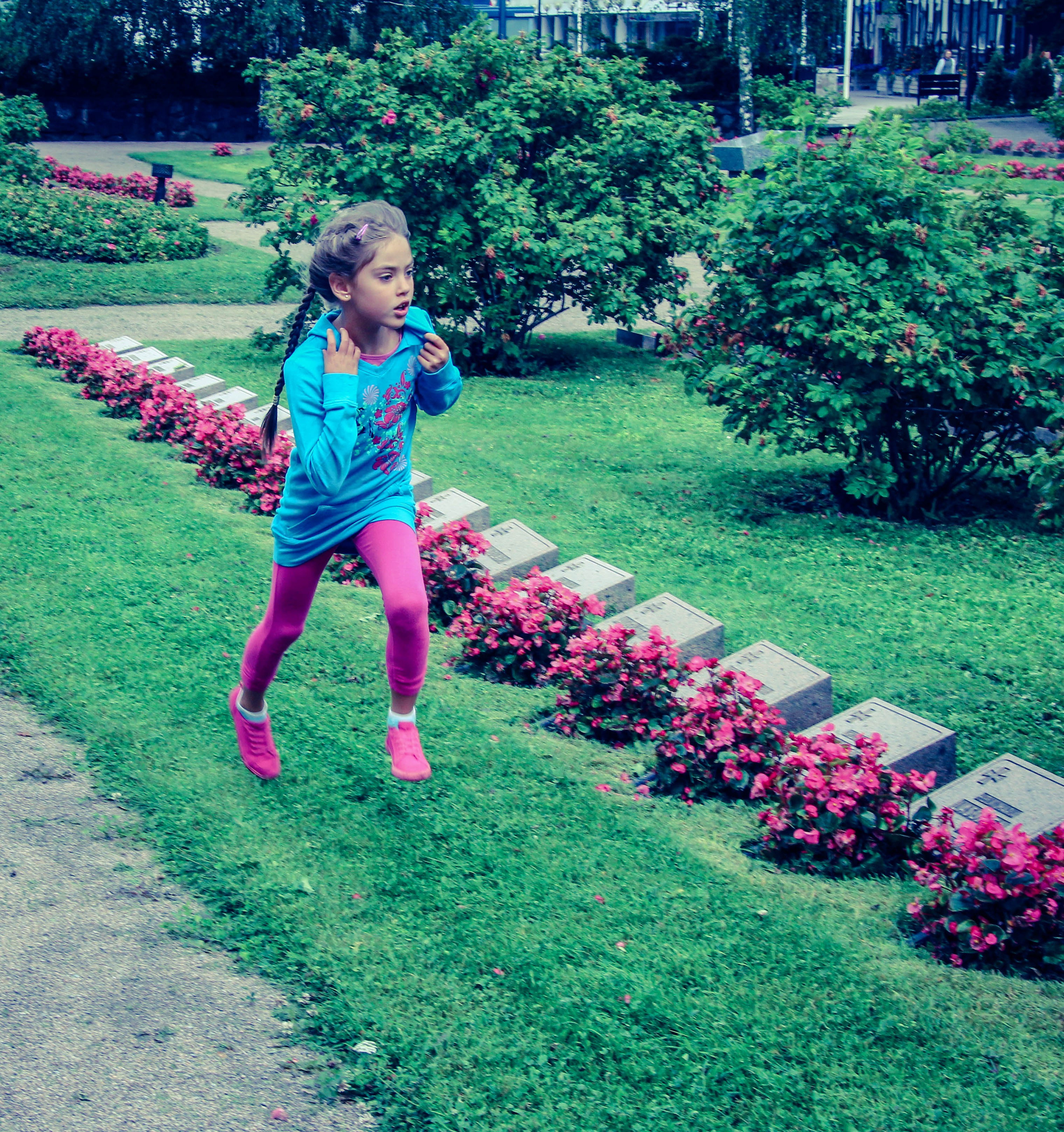 2013. Стрит-фотография, полная абсурда, идиотизма и красоты