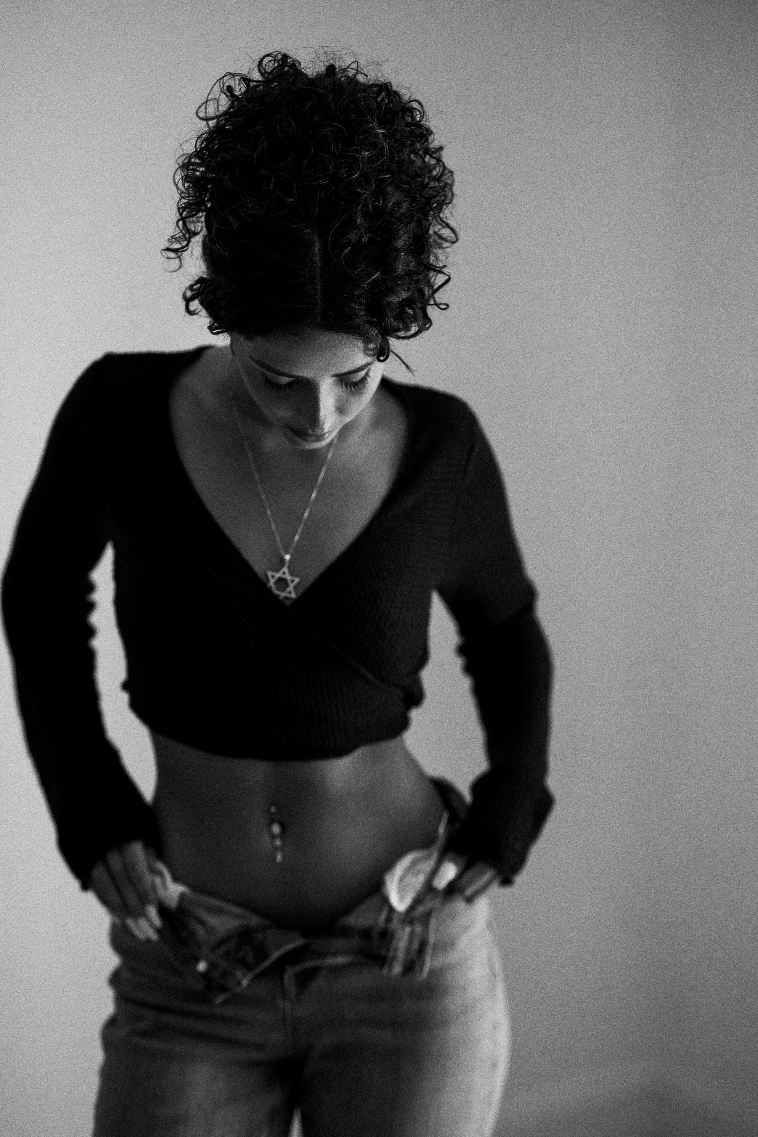 J. Rawnoir- Portrait photography by Daria Paliy.Timeless black&white portraits of women in NYC area