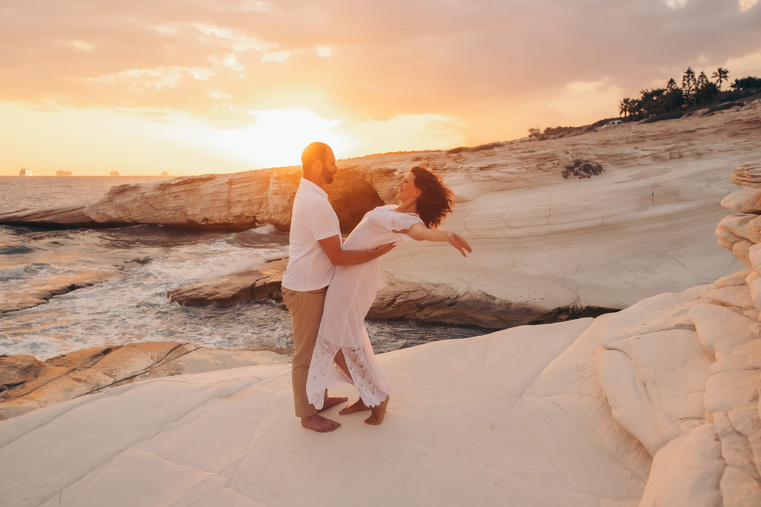 Кристина и Алекс. Лав-Стори. Белые Камни. Фотограф на Кипре