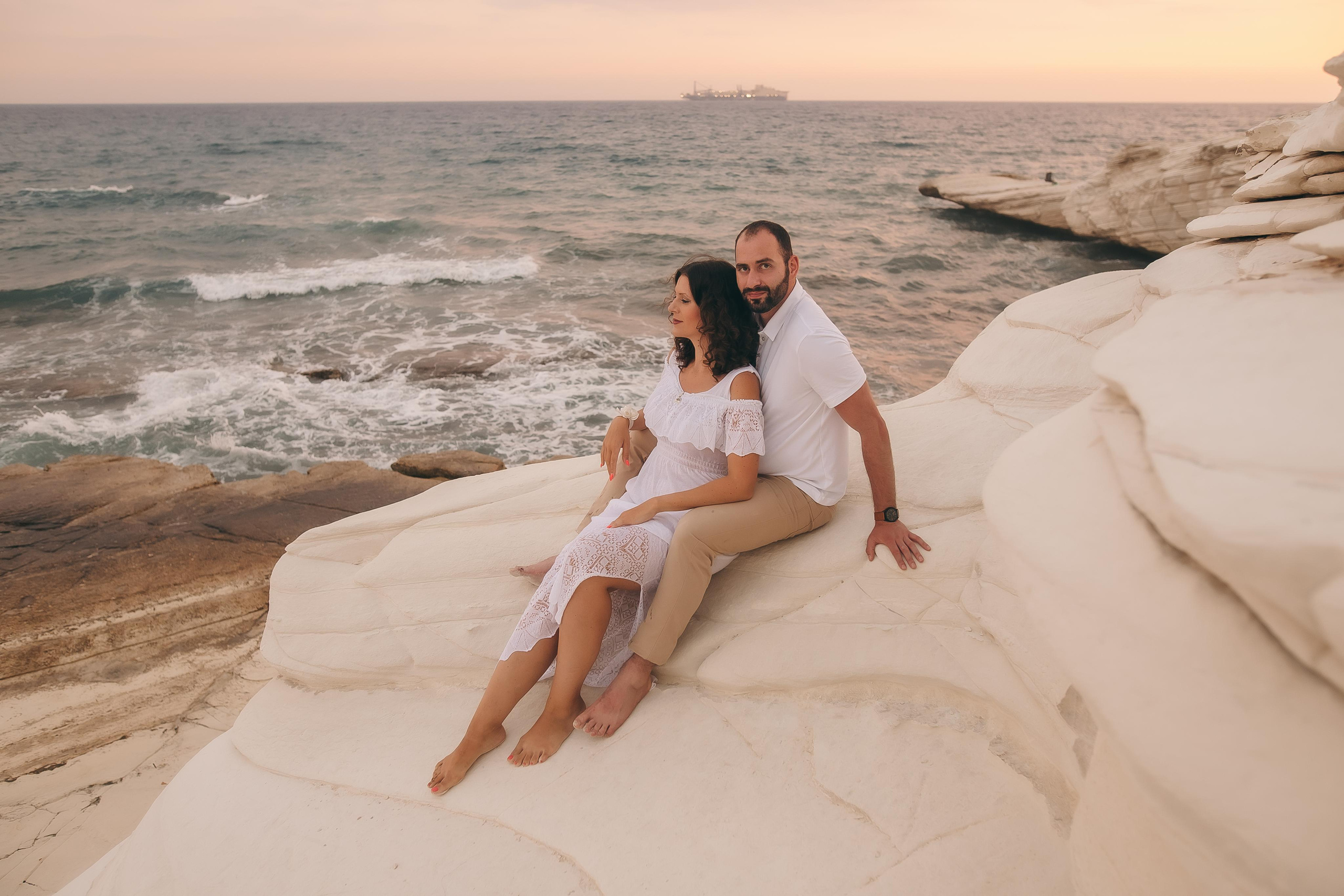 Кристина и Алекс. Лав-Стори. Белые Камни. Фотограф на Кипре