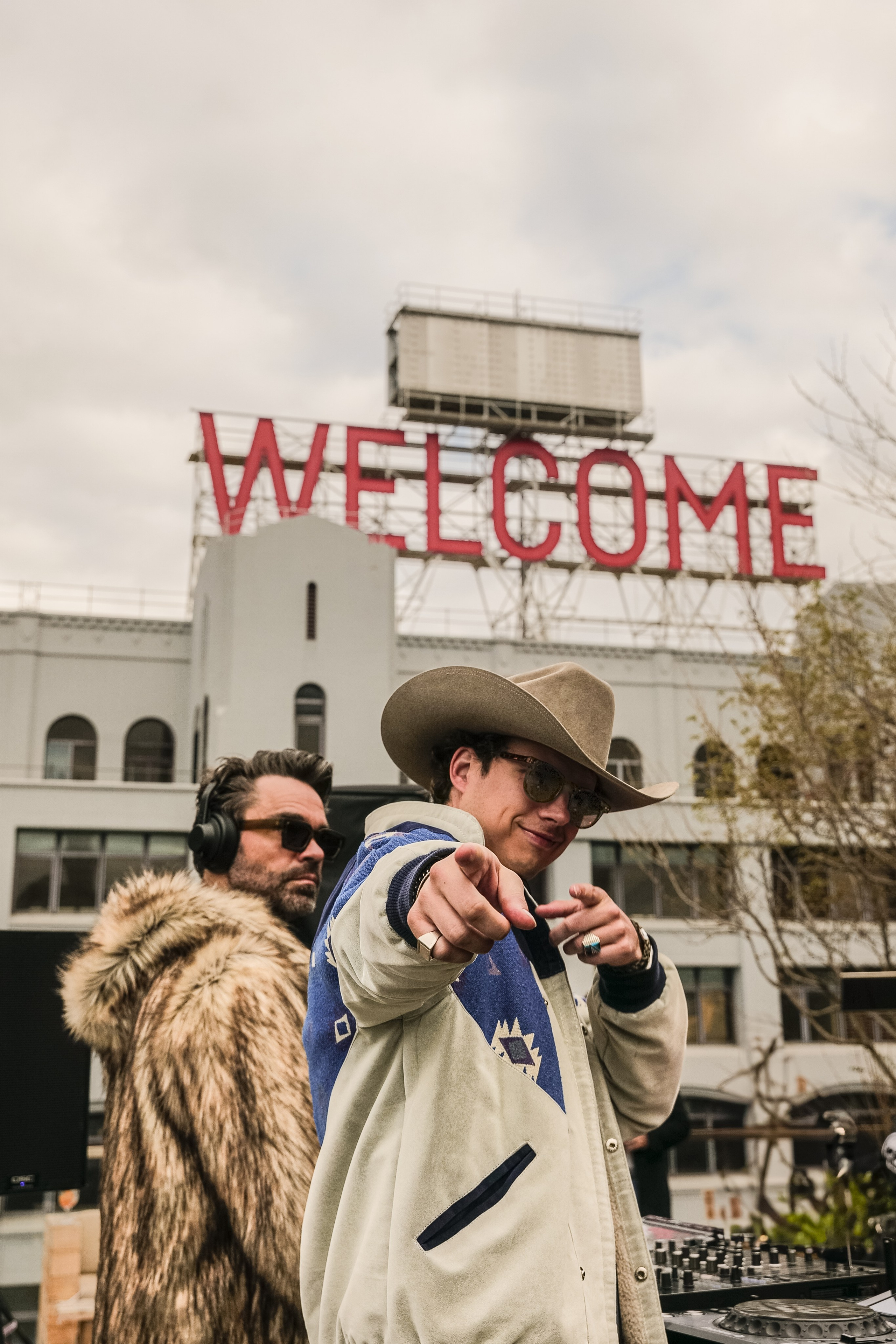 Chetana sunset sessions (@chetanaworld). Photographer New York / Los Angeles