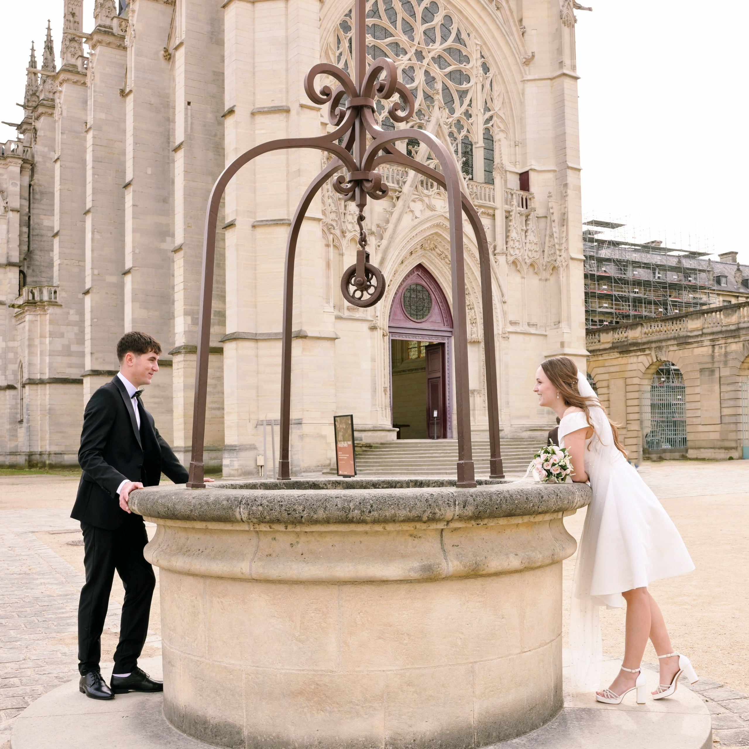 Wedding and proposal photoshoot in Paris. Alina Tagzieva- a photograper in Paris