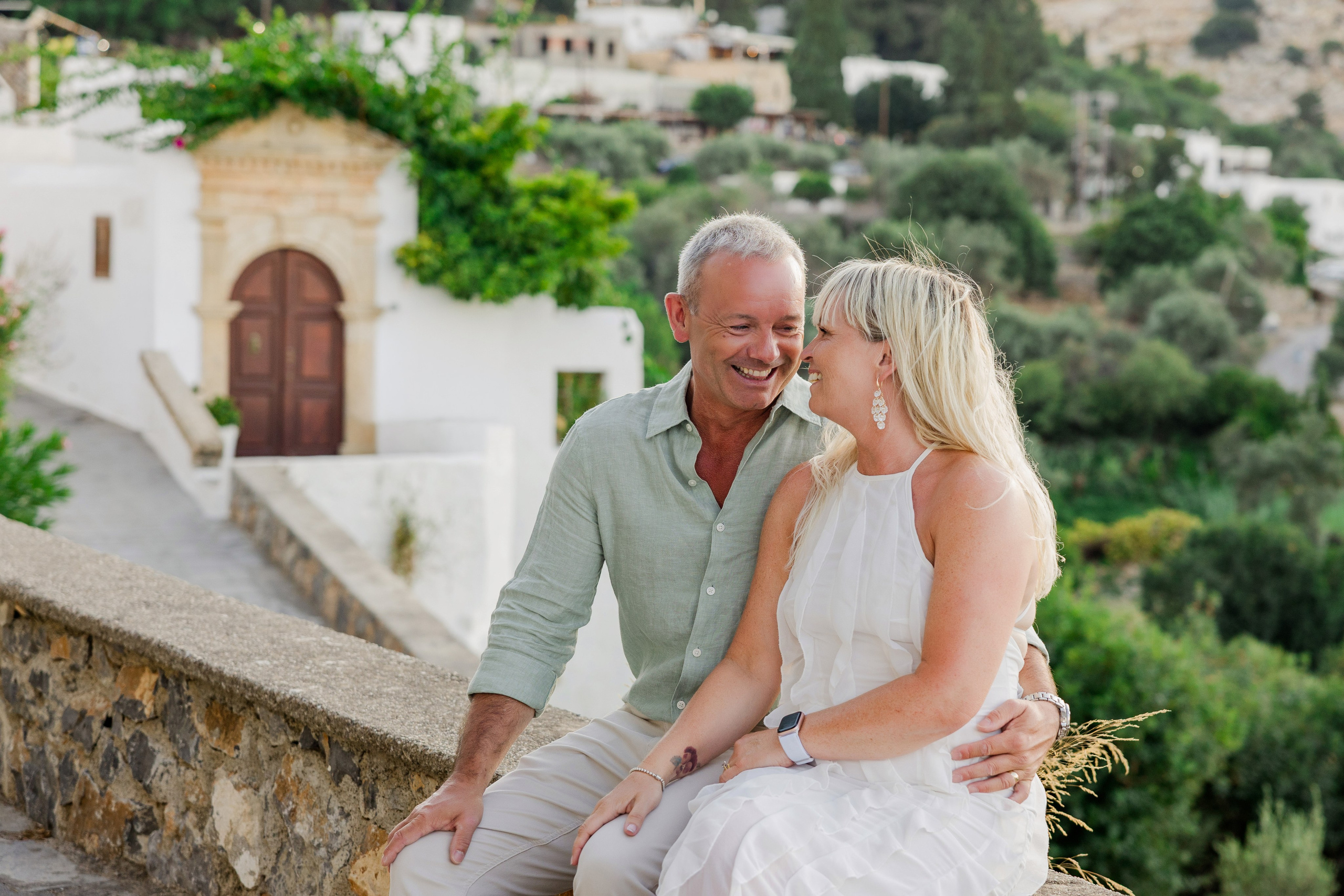 A walk to Lindos with Rob & Louise!