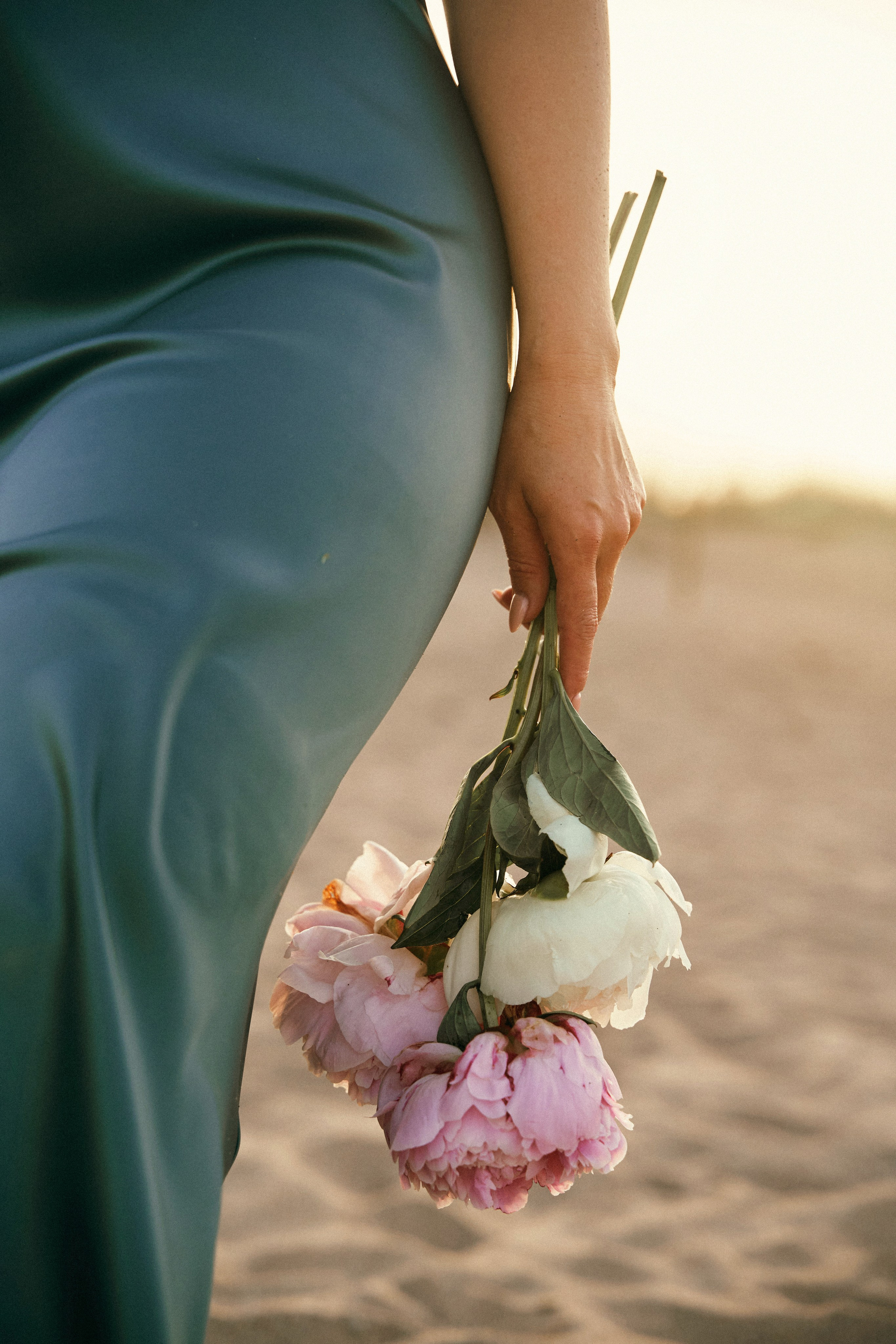 Лариса. Пионы пострадали. Фотограф в Барселоне Жанна Захарченко