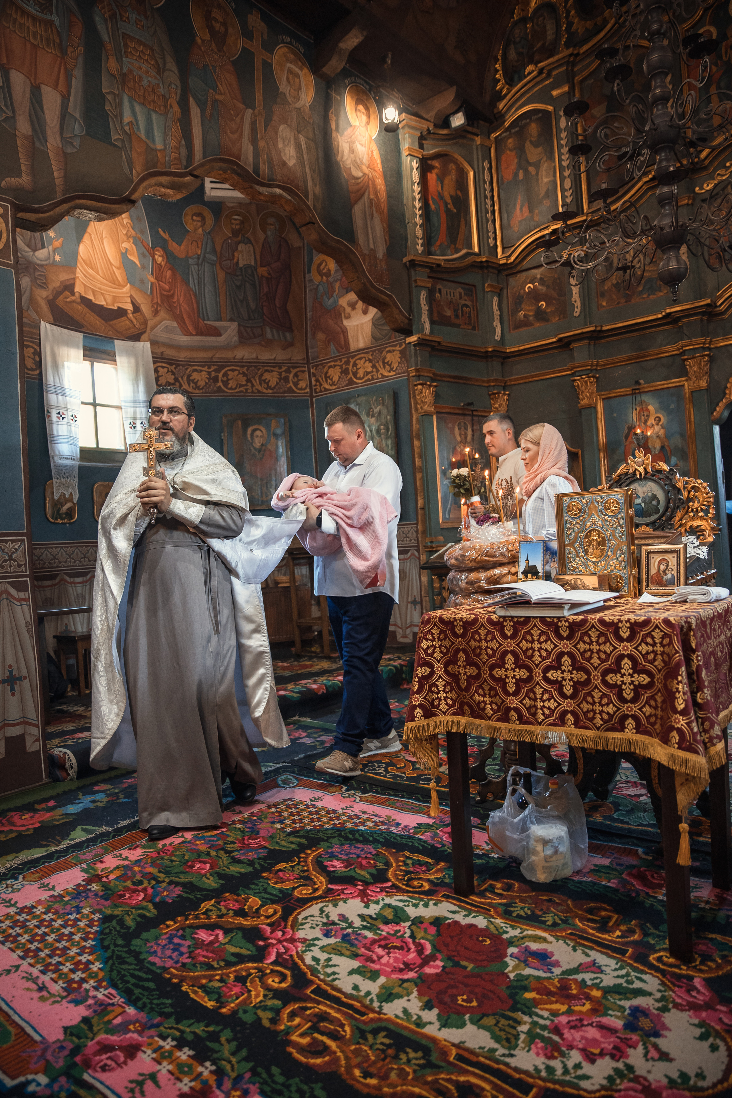 Крещение. Соучастник счастья на ваших праздниках!