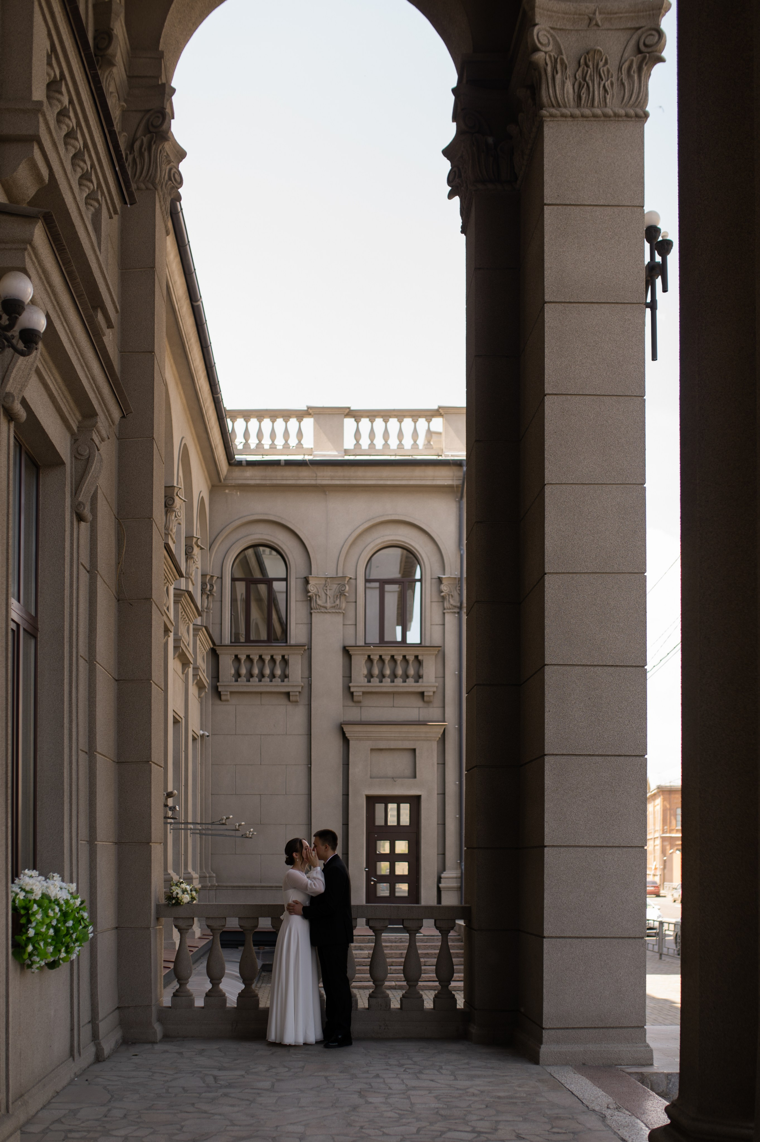 Smile. Wedding and commercial photographer