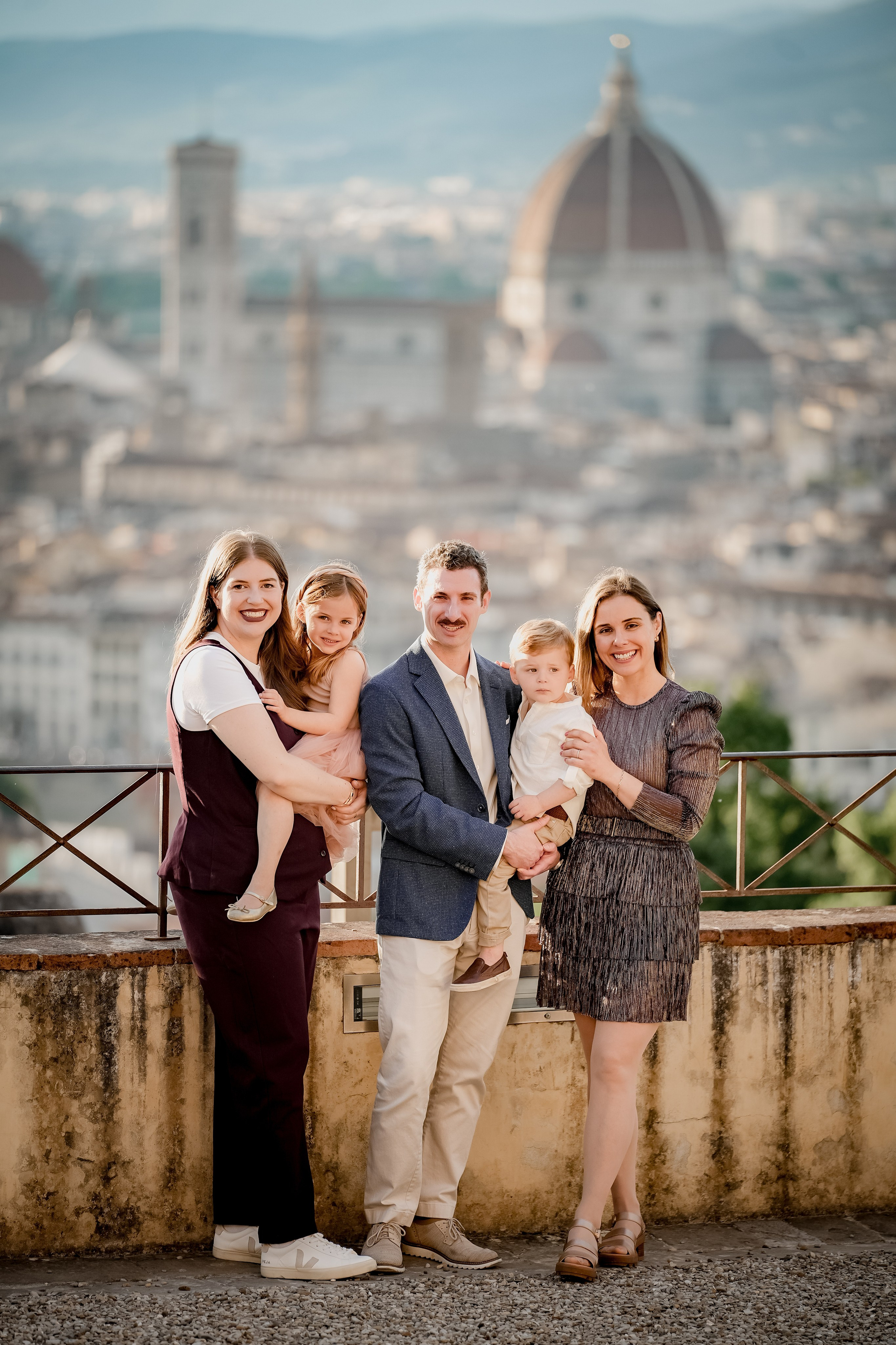Jessica & Family. Wedding Photographer in Italy