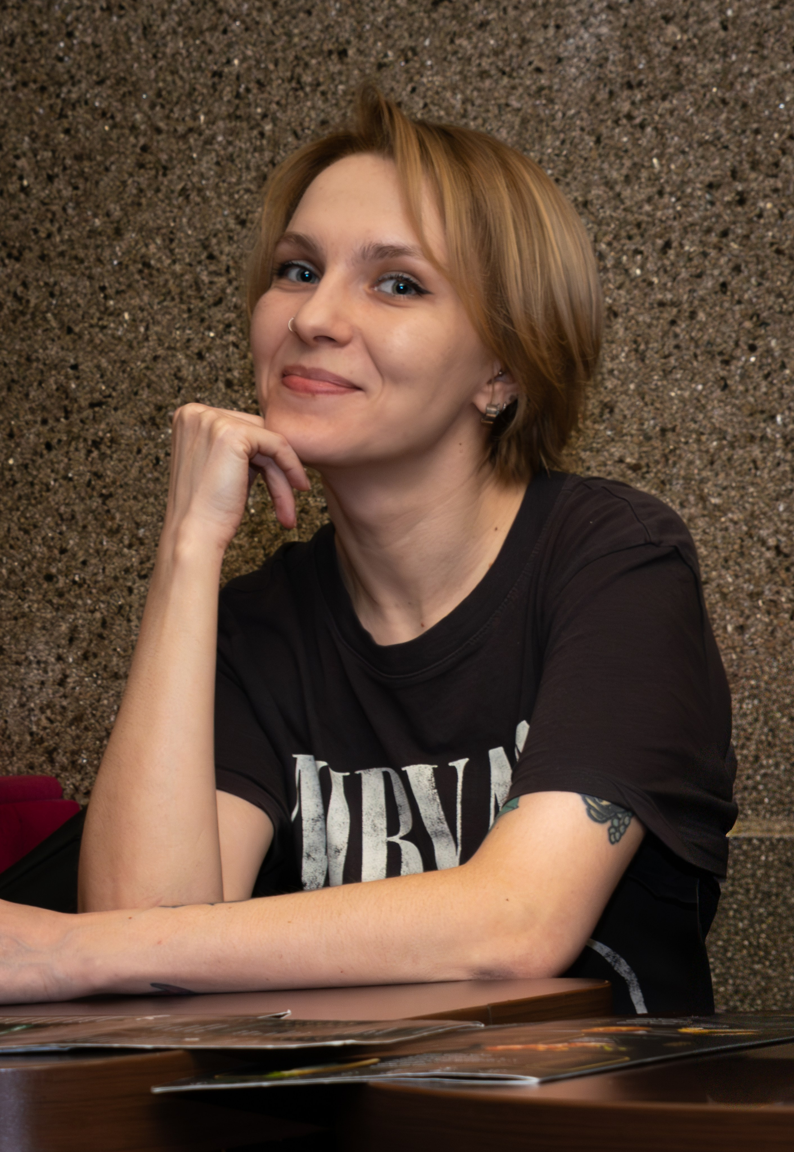 REVIEWS. Victoria Fedoseenko. Editorial portrait & brand & event photographer based in Serbia