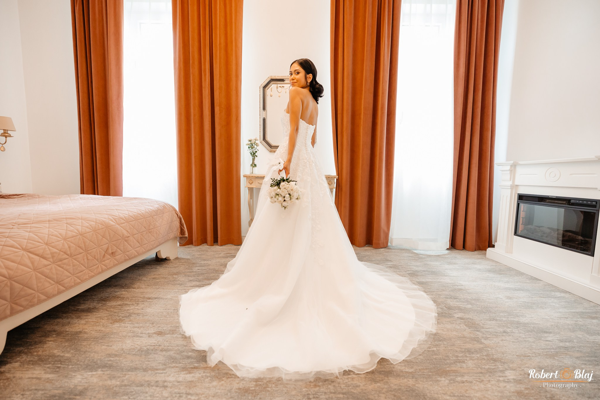 Zara & Iustin. Robert Blaj - Fotograf Nuntă Iași