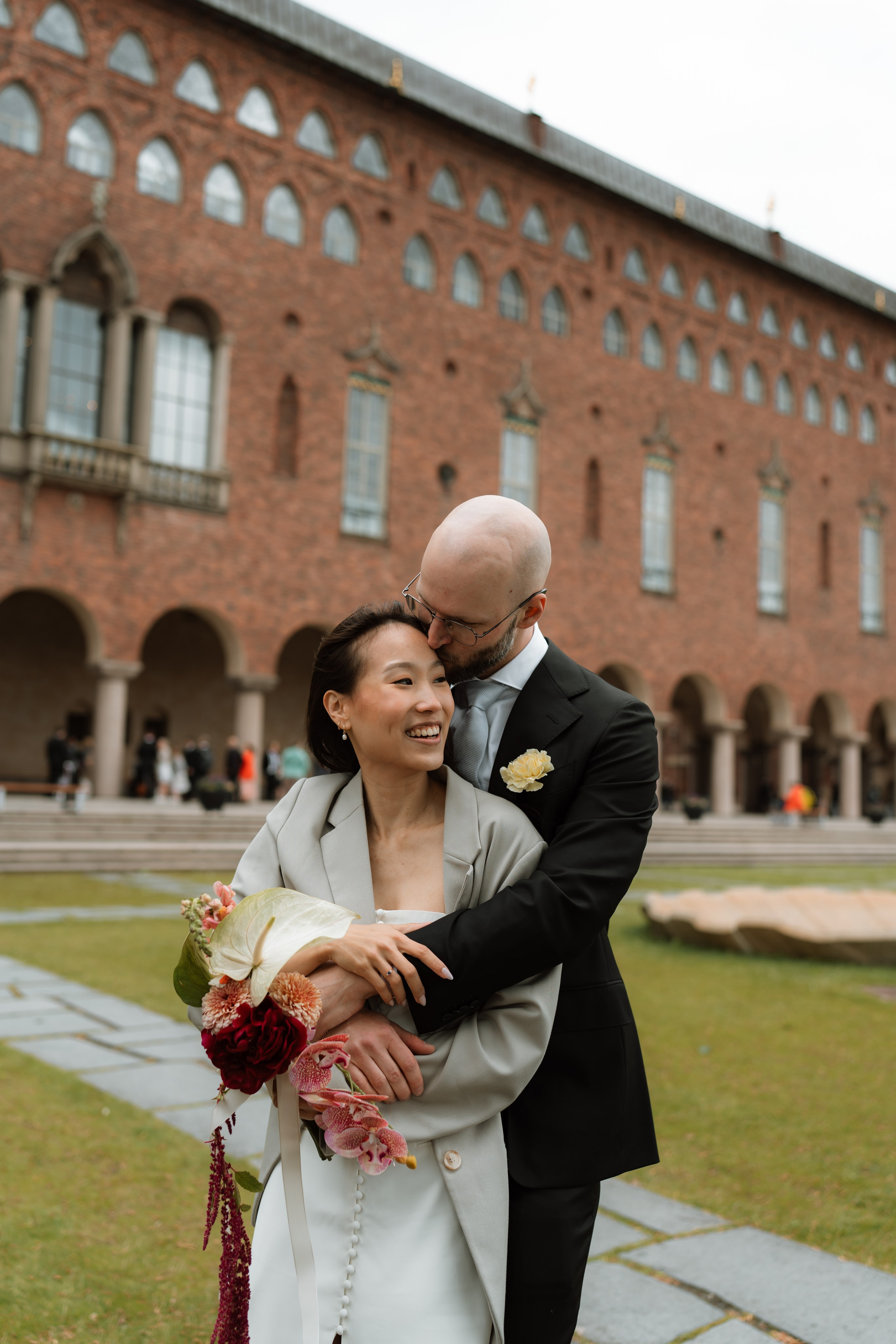 San Francisco Wedding Photography Portfolio | City Hall & Bay Area. Bay Area Wedding Photographer | San Francisco City Hall Elopements | Karina Photography